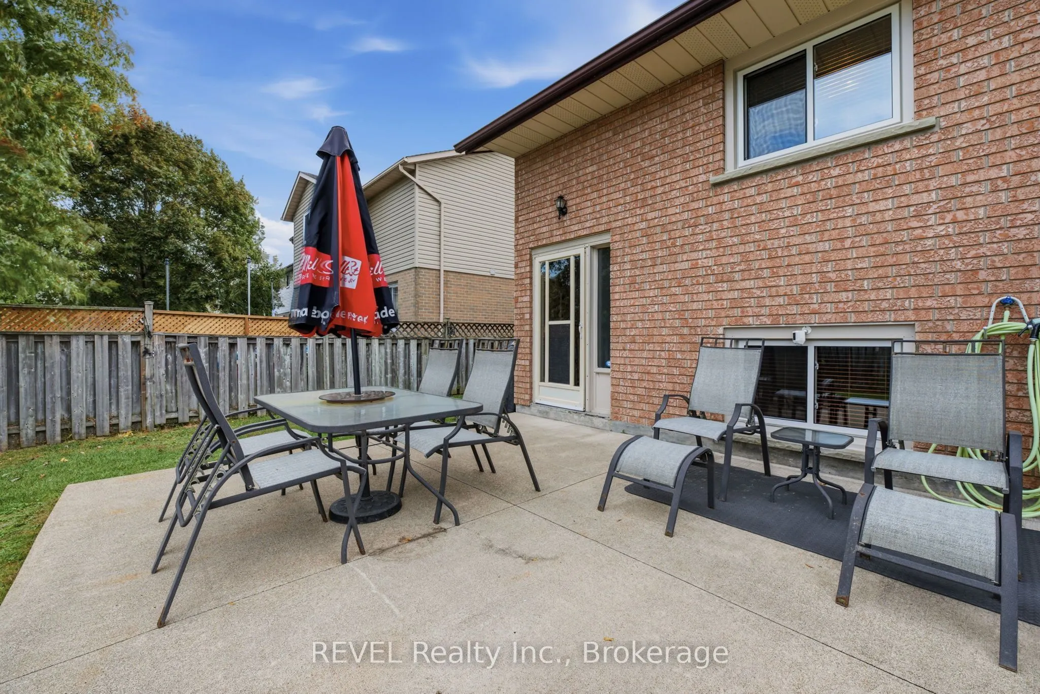 10 Michelle Drive
