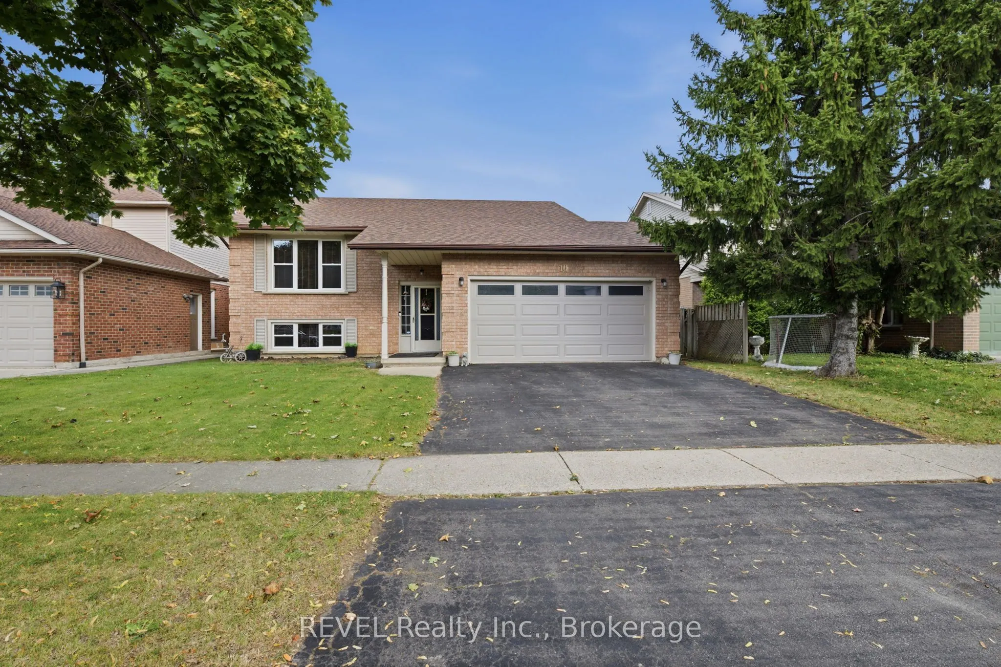 10 Michelle Drive