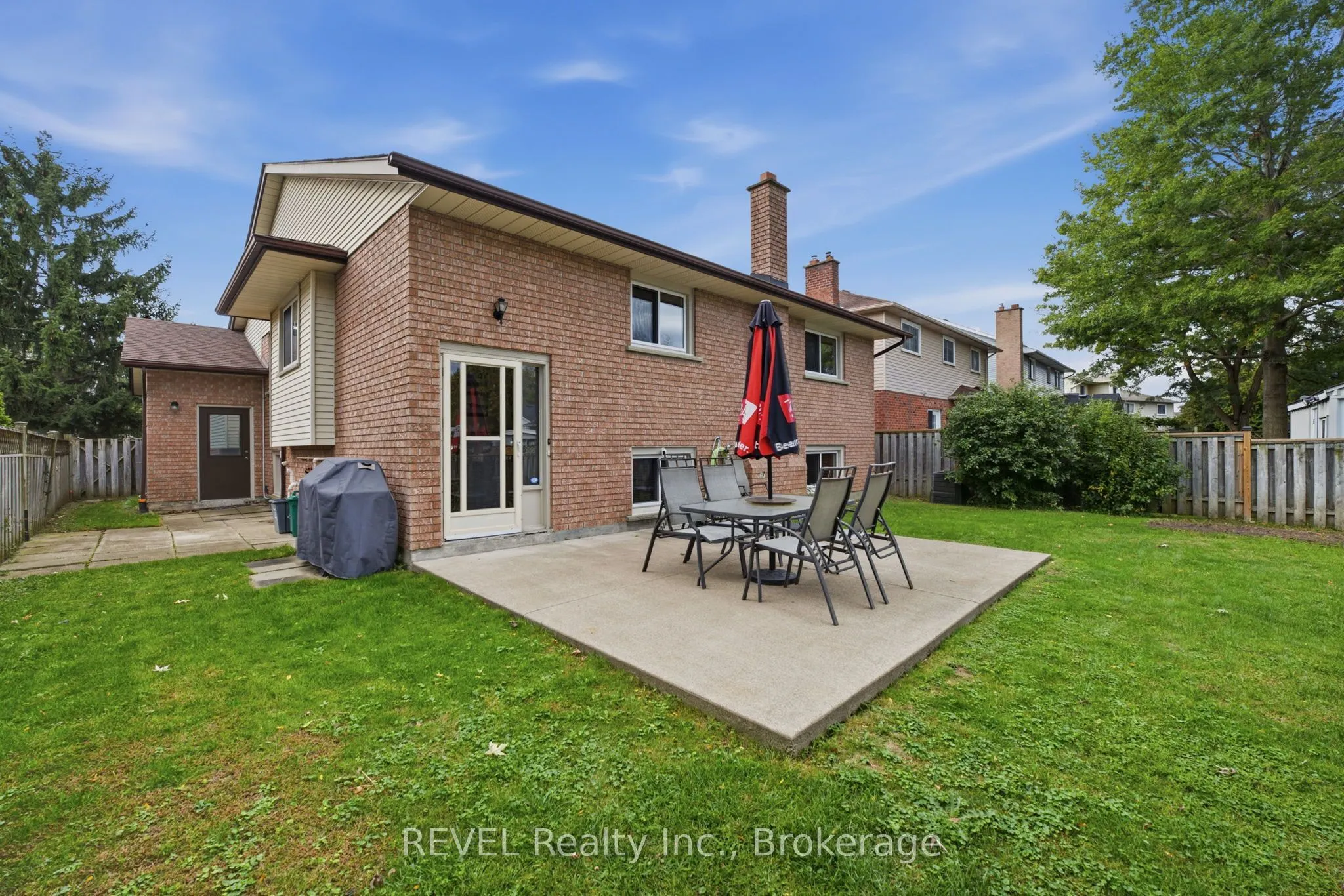 10 Michelle Drive