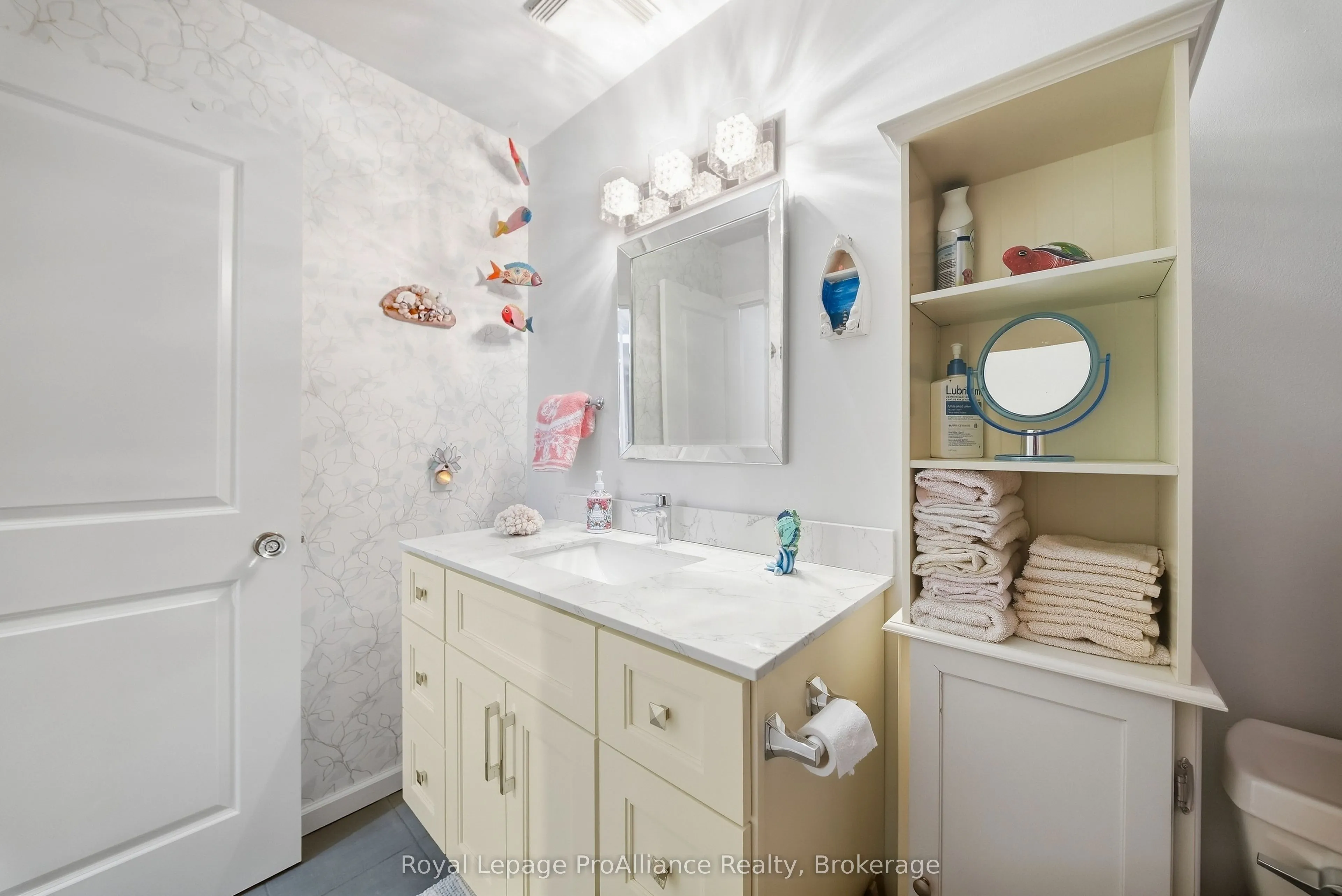 223 North Park Street #311C