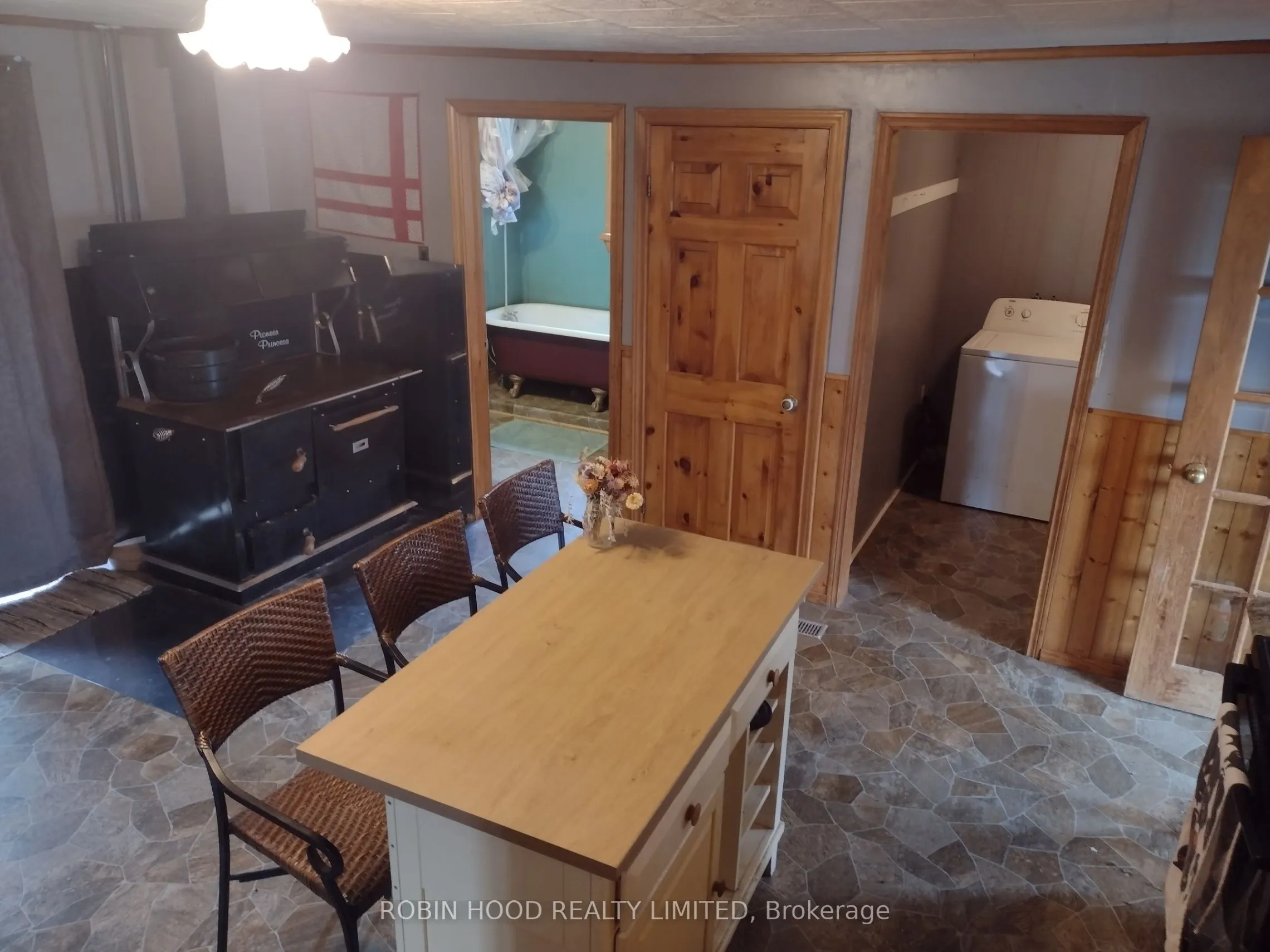 180 Greenly Road