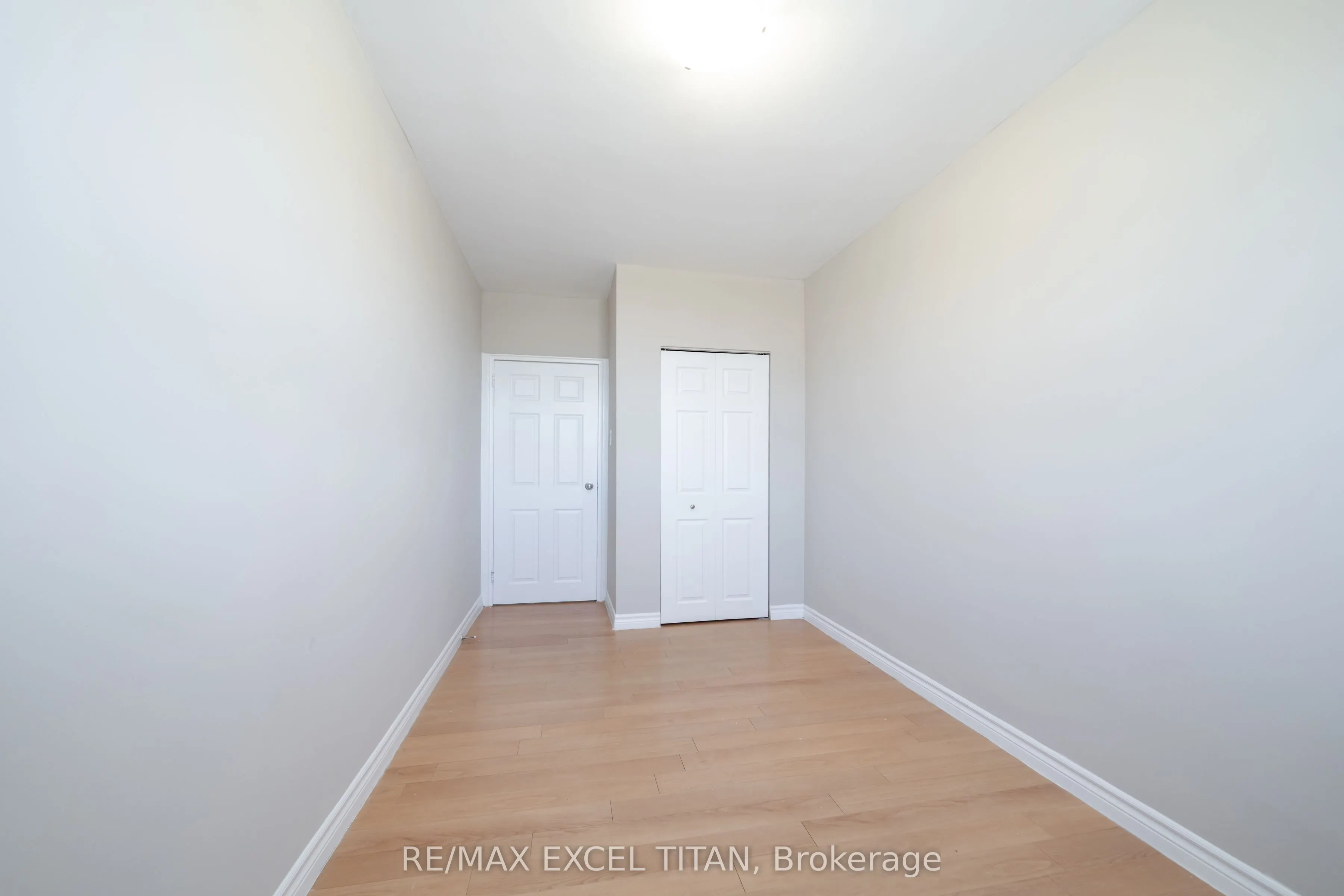 468 Ottawa Street #303A