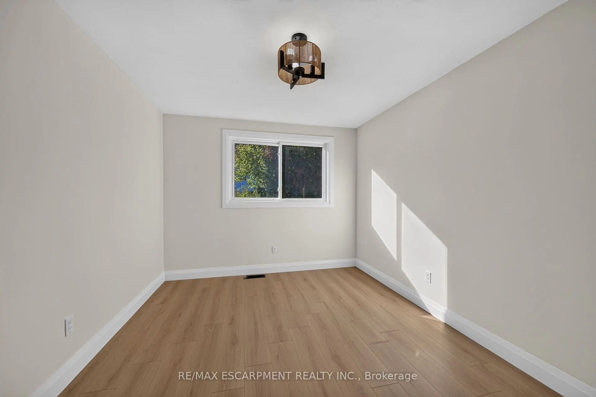 100 Marcella Crescent