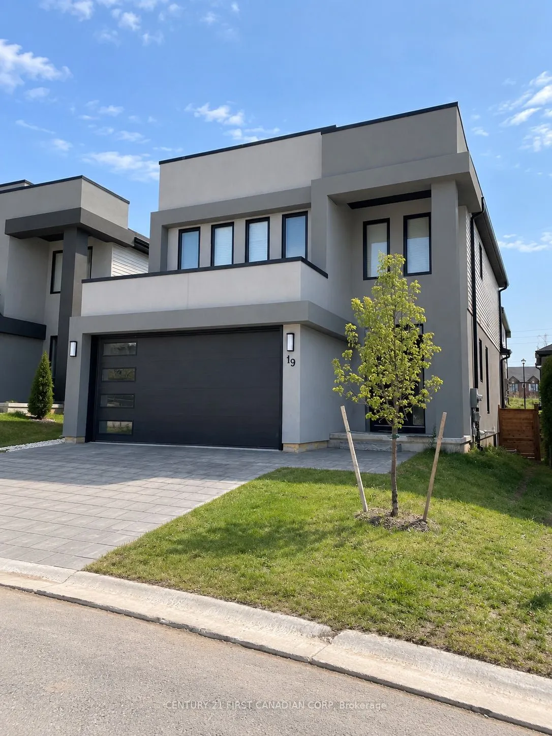 1820 Canvas Way #19