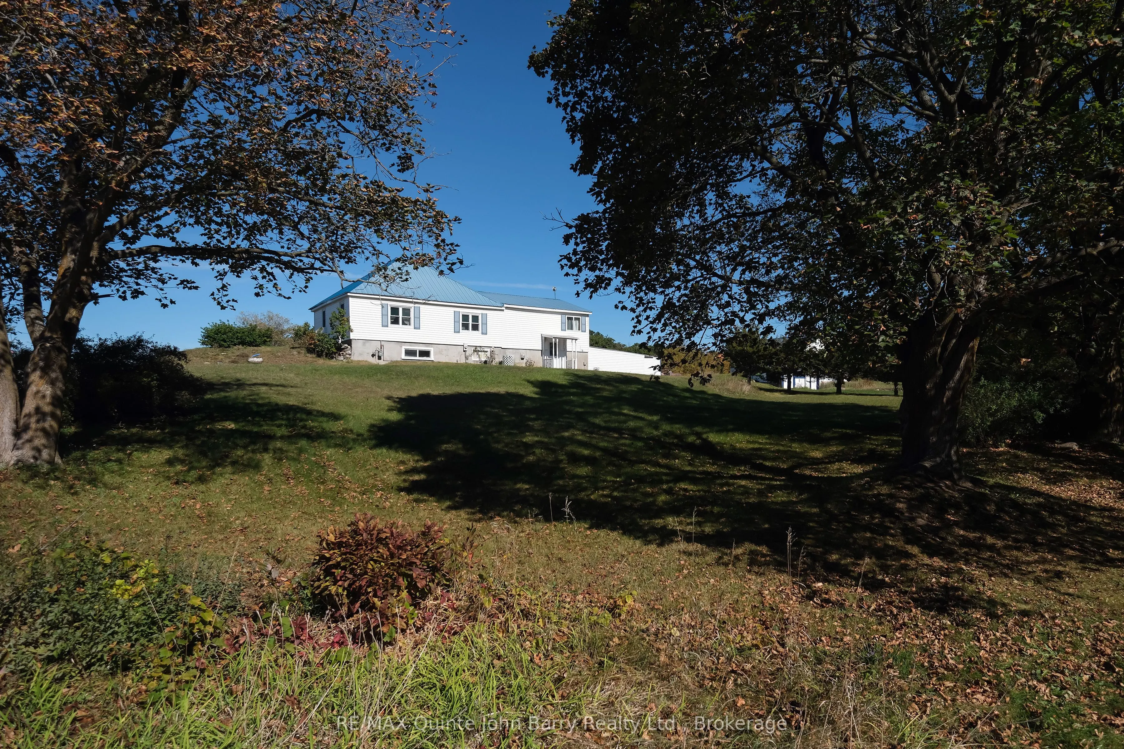 190 Downs Road
