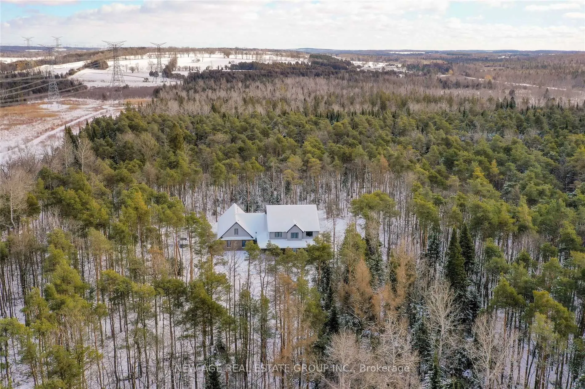 9031 Sideroad 17