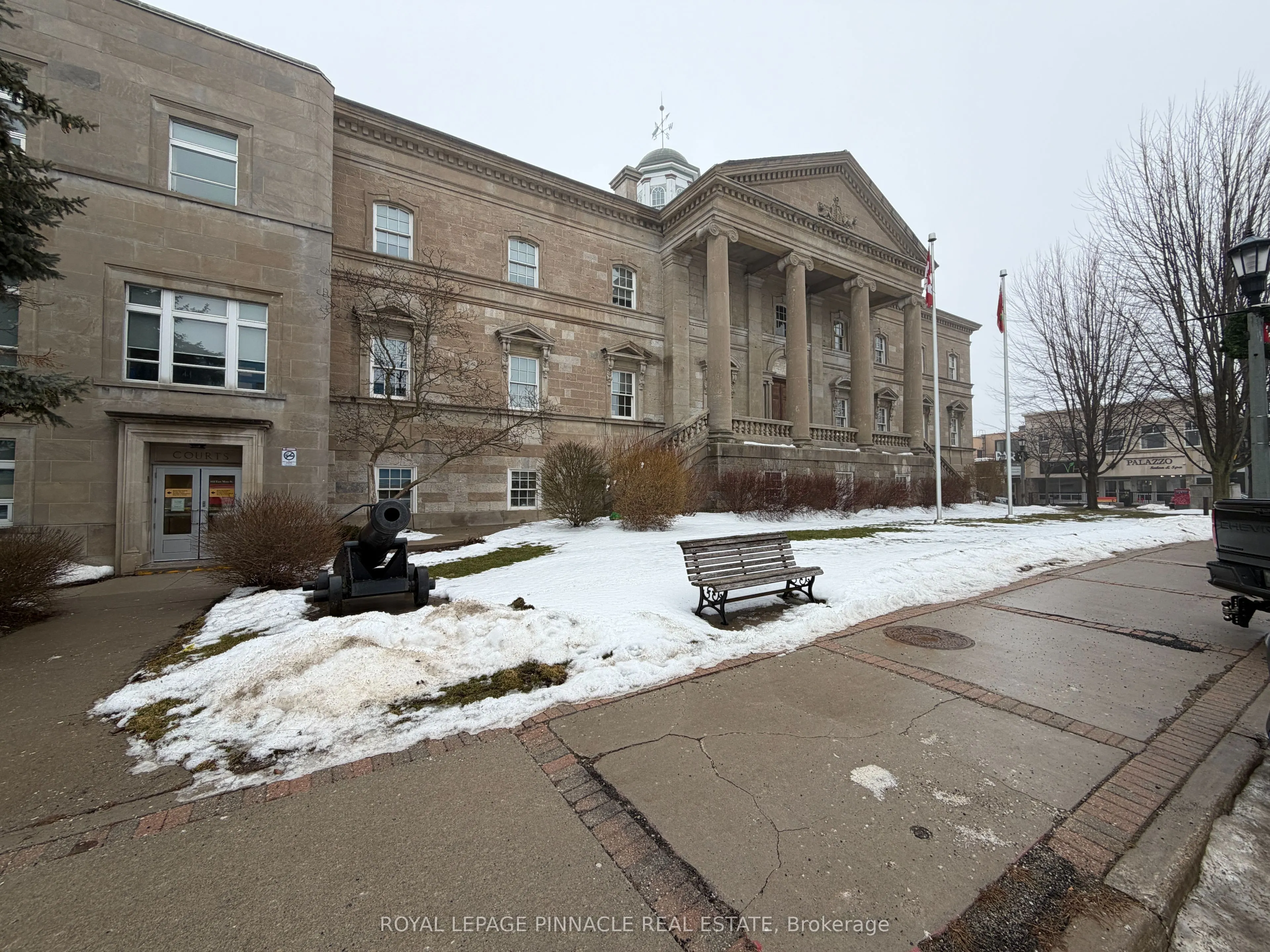 3 Cross Street #102-18