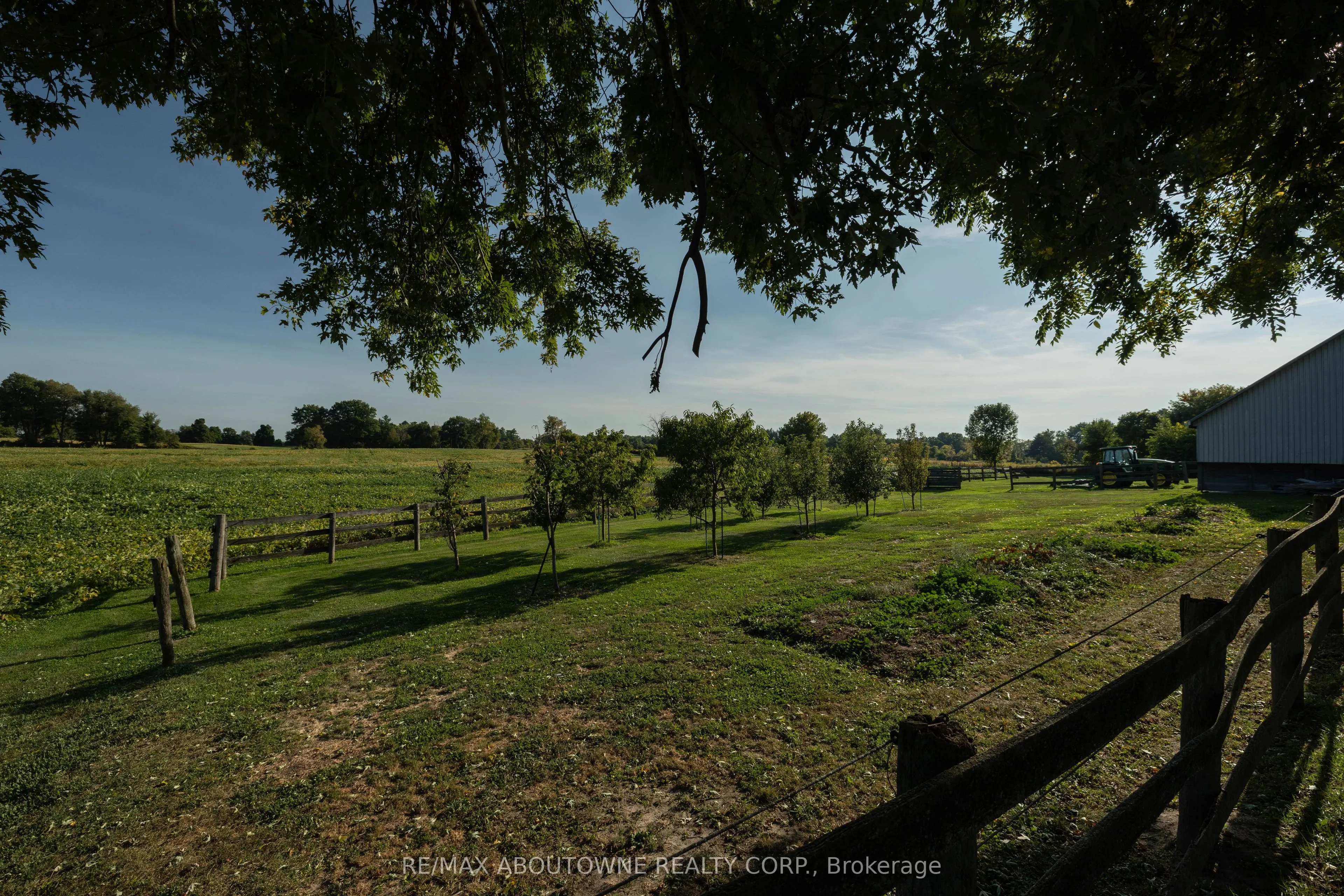 3276 Governors Road
