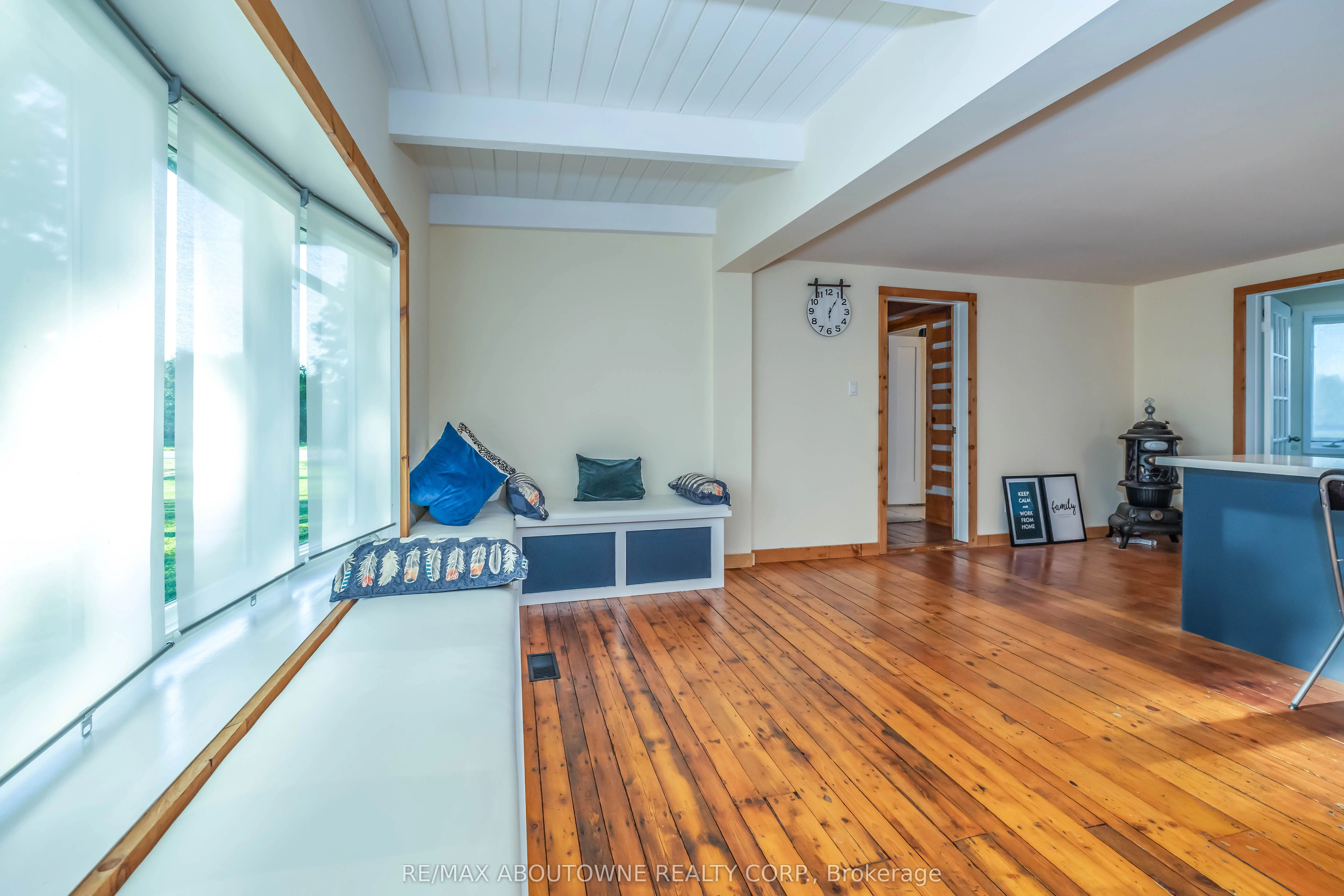 3276 Governors Road