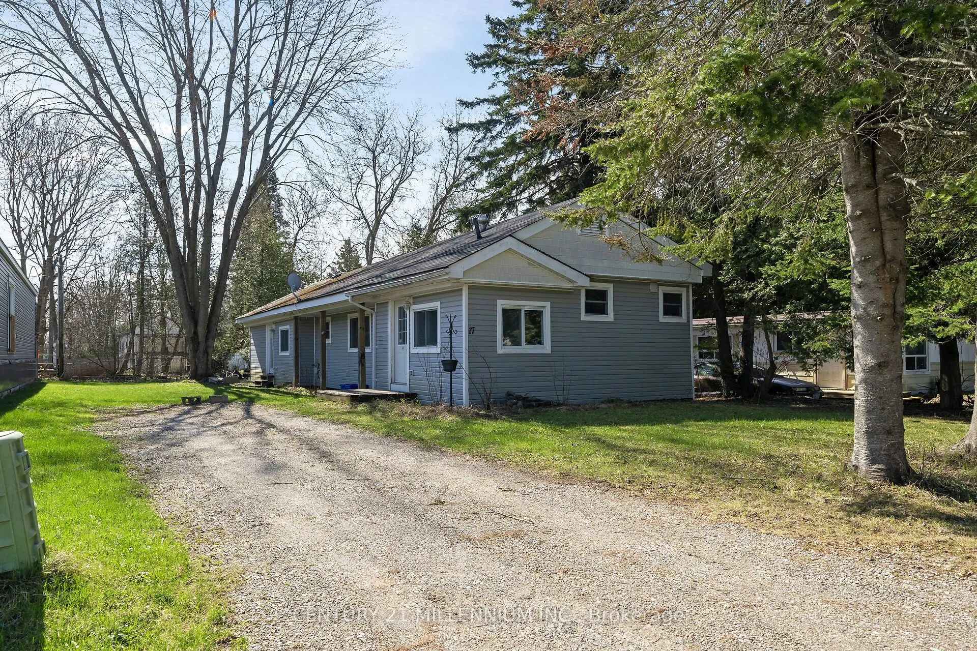 17 Cedar Lane