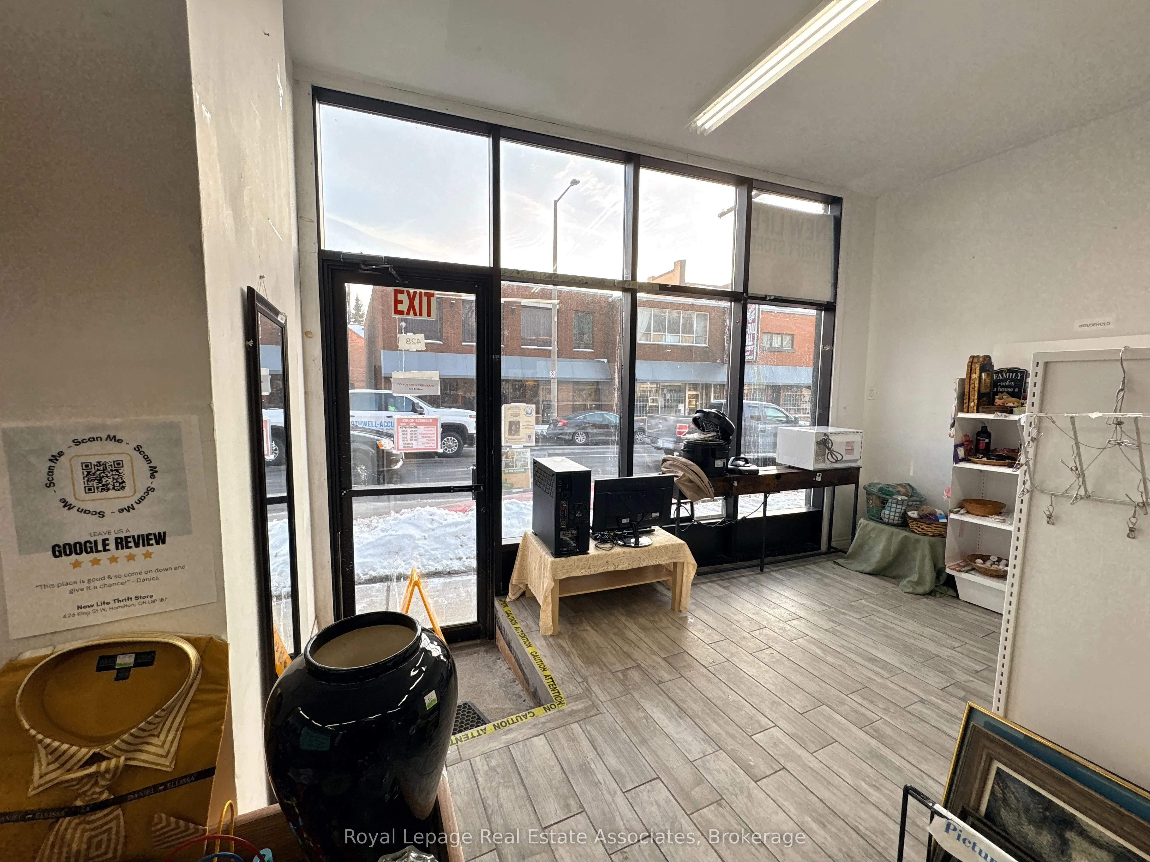428 King Street W