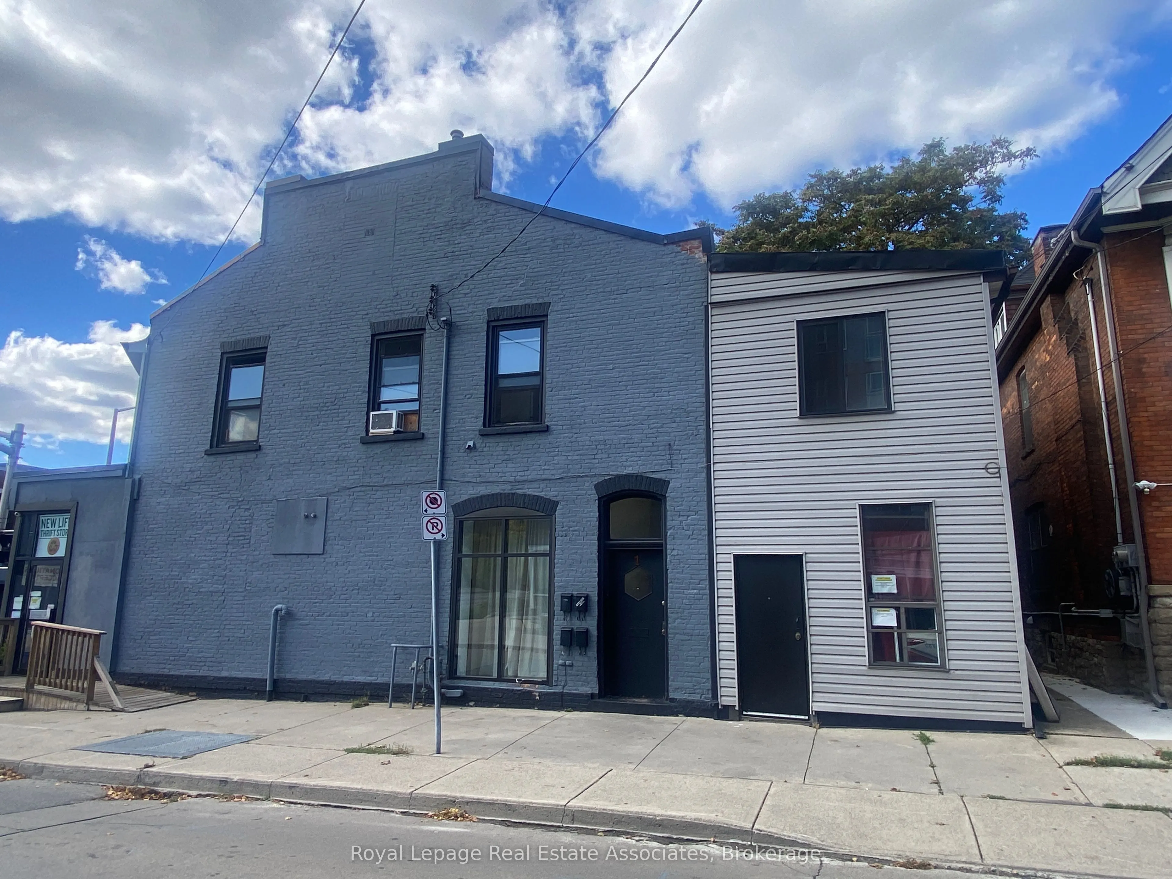 428 King Street W