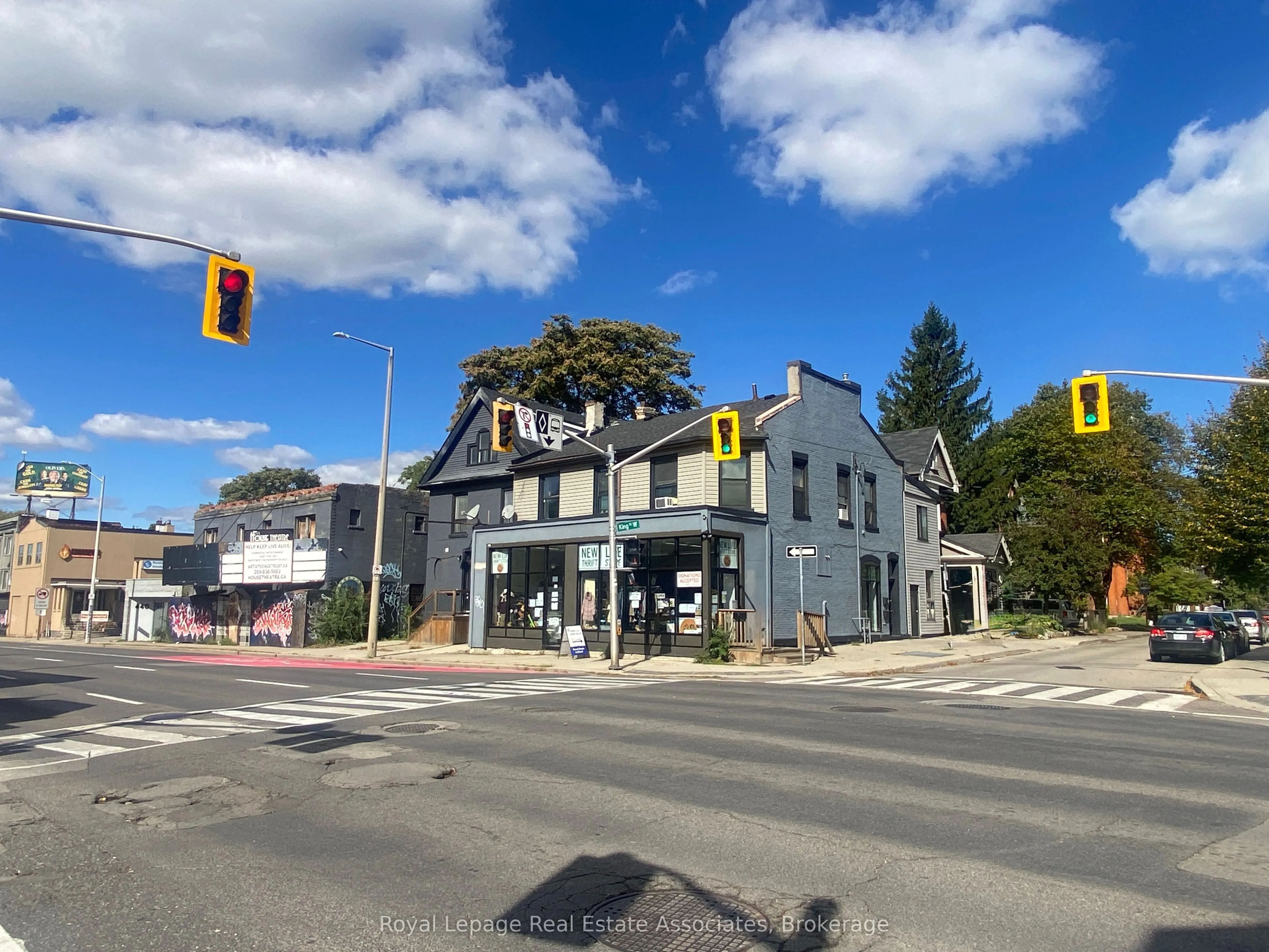 428 King Street W