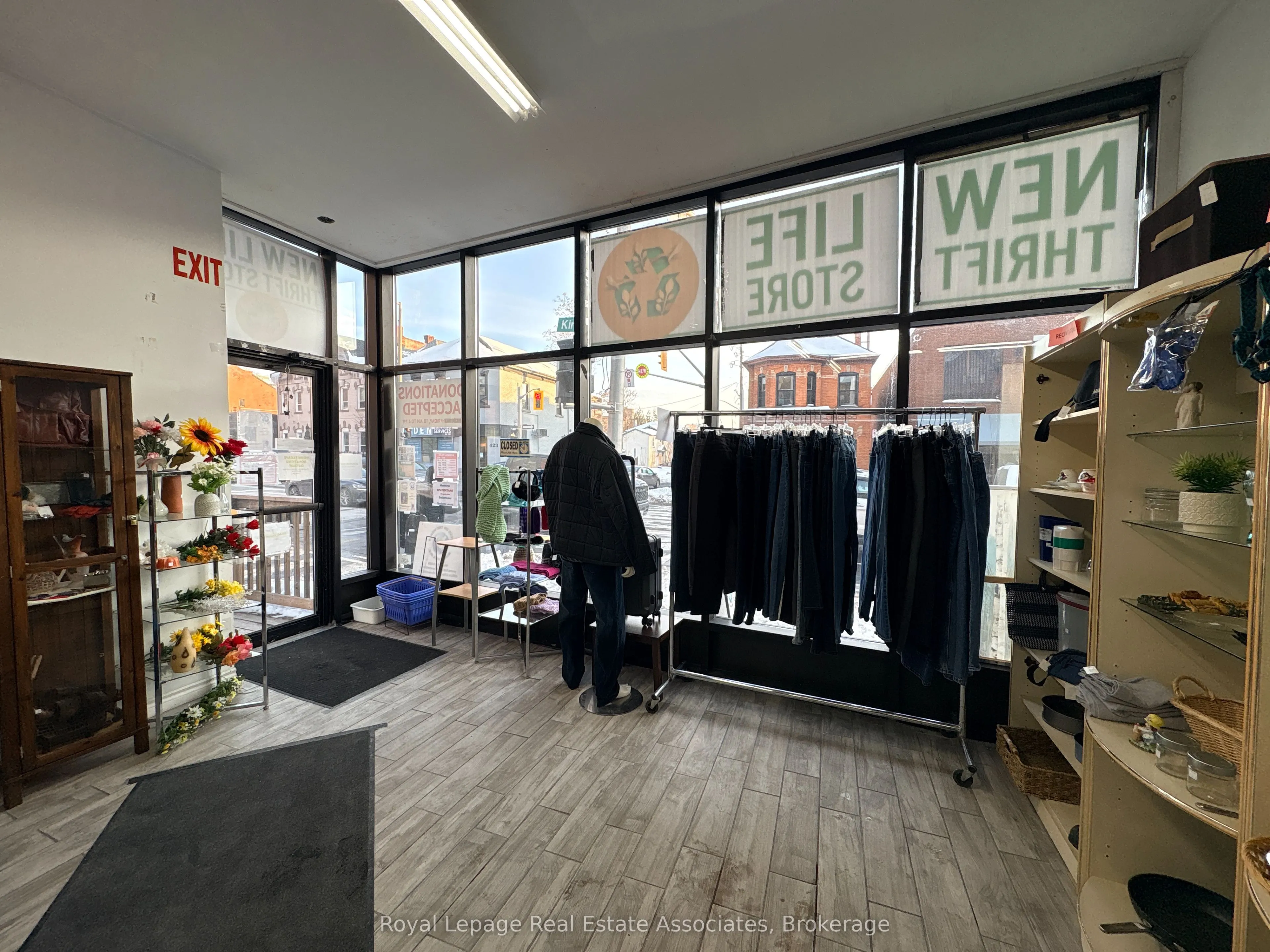 428 King Street W