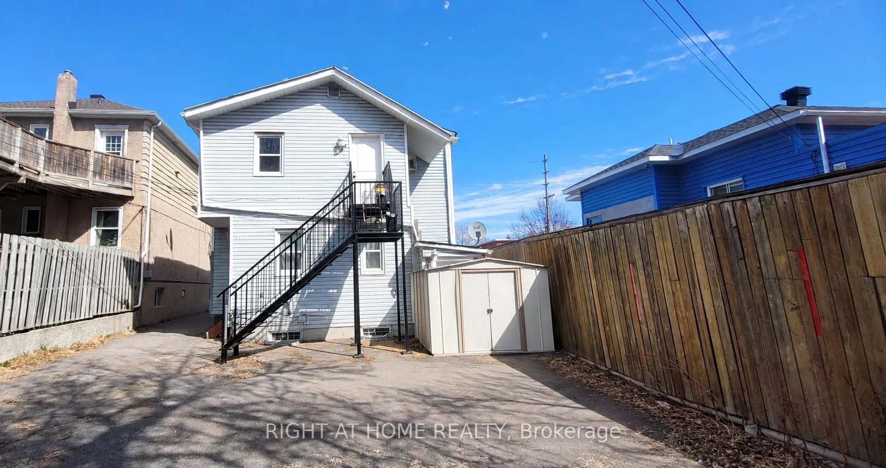 298 Montfort Street