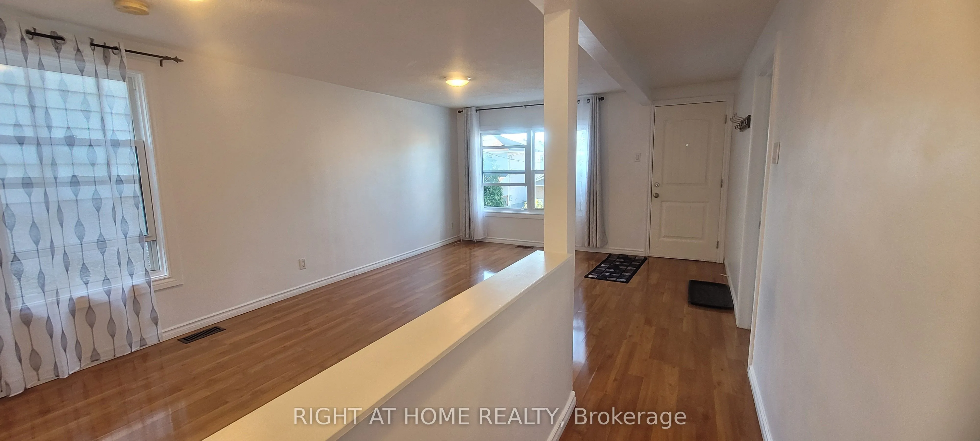 298 Montfort Street