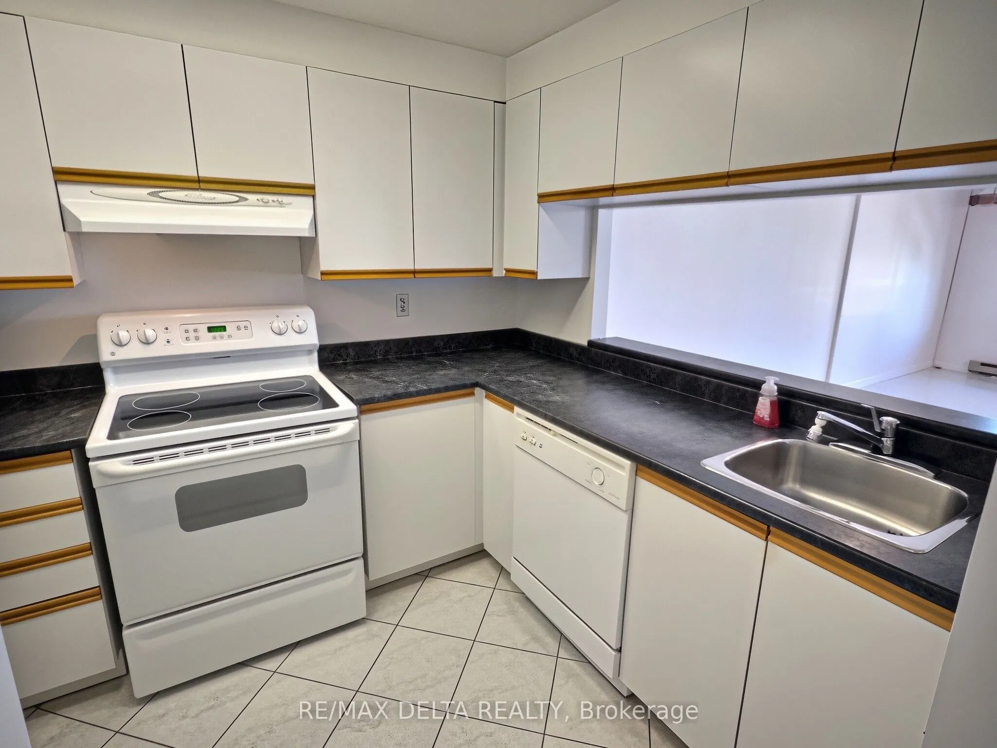 130 Besserer Street #1905