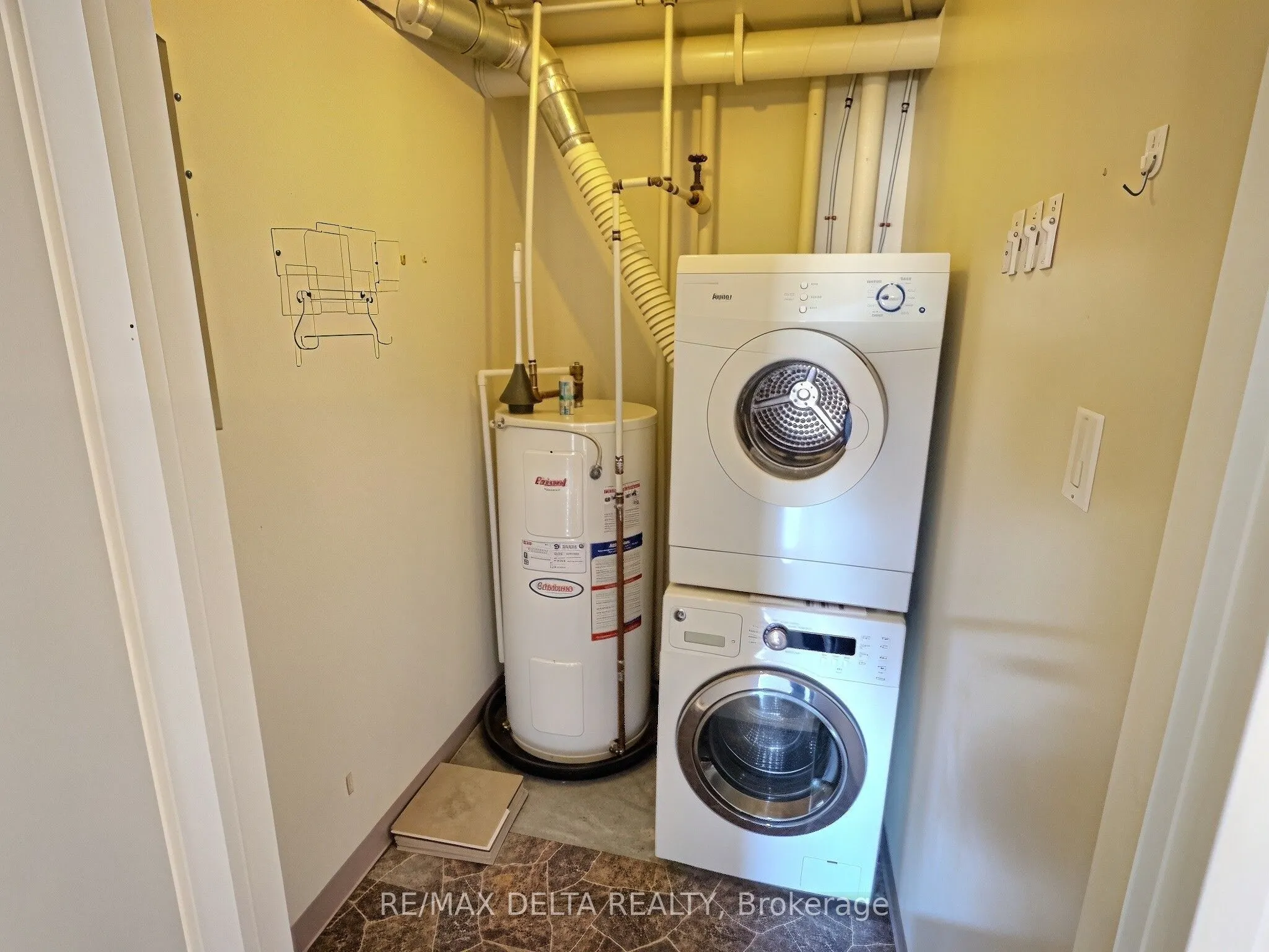 130 Besserer Street #1905