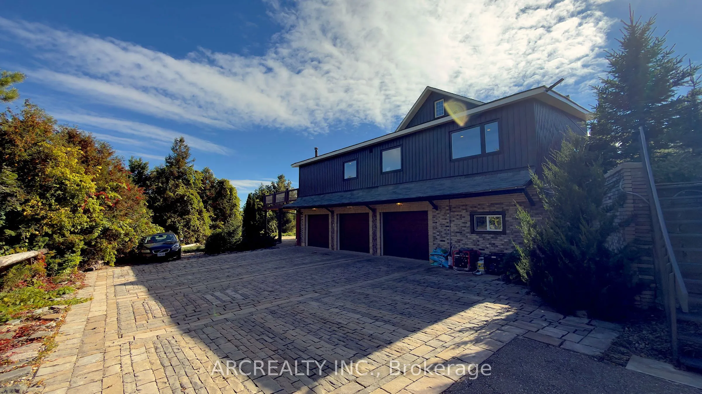 388303 20th Side Road