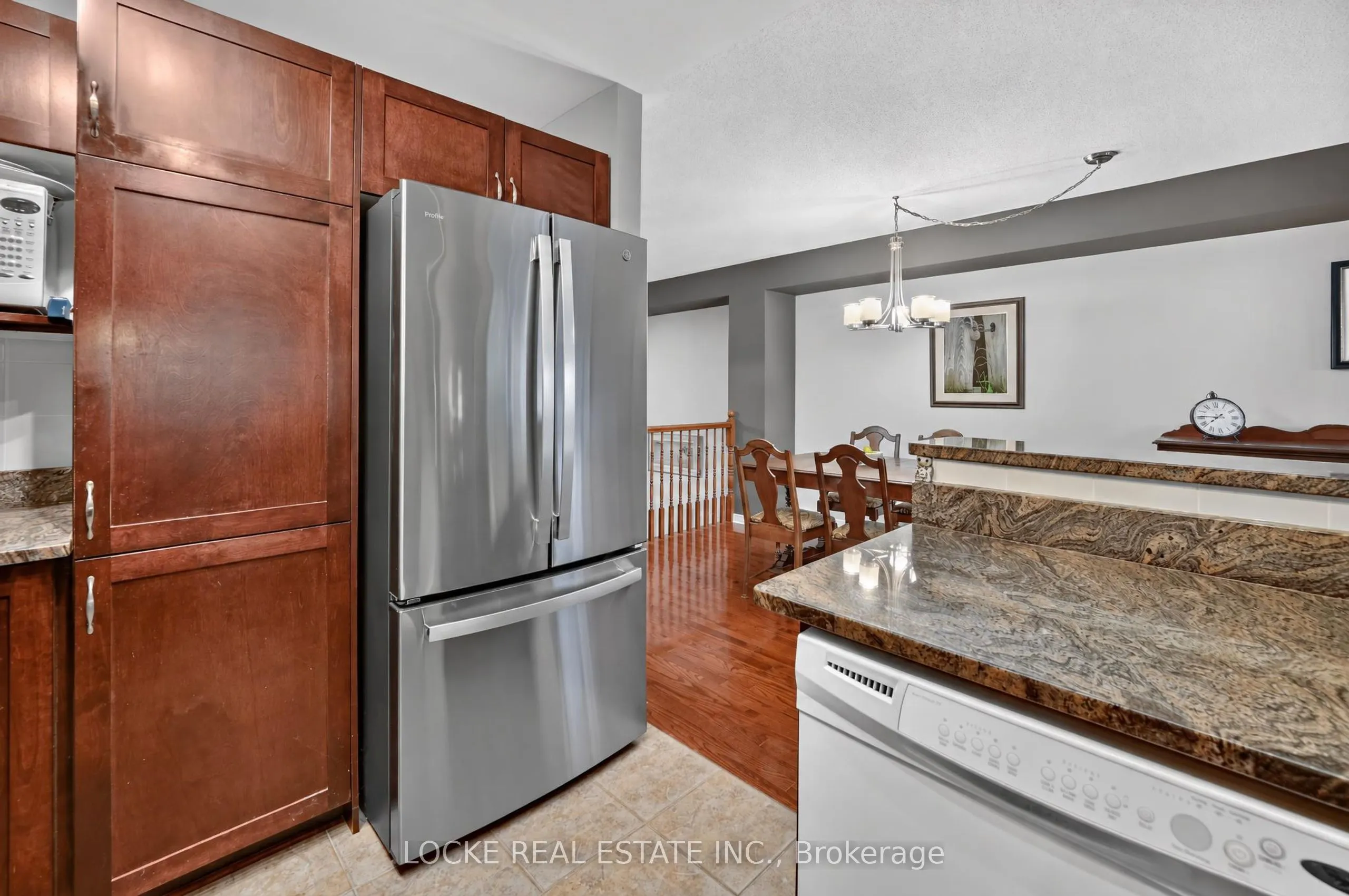 125 Parkrose Private