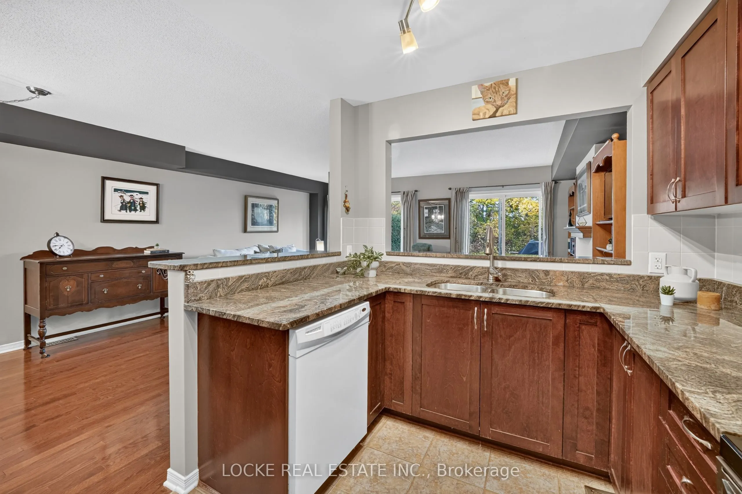 125 Parkrose Private