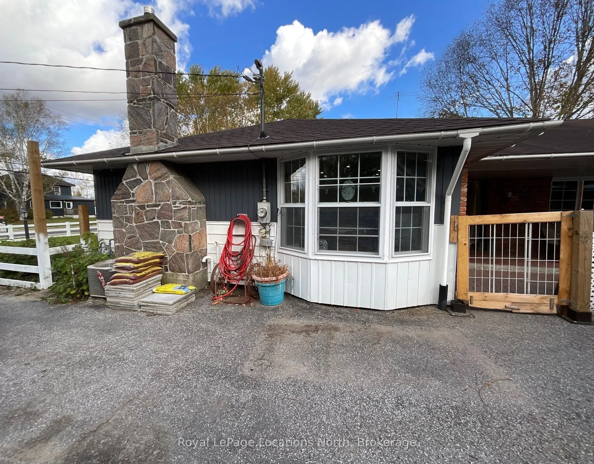 272 Yonge Street