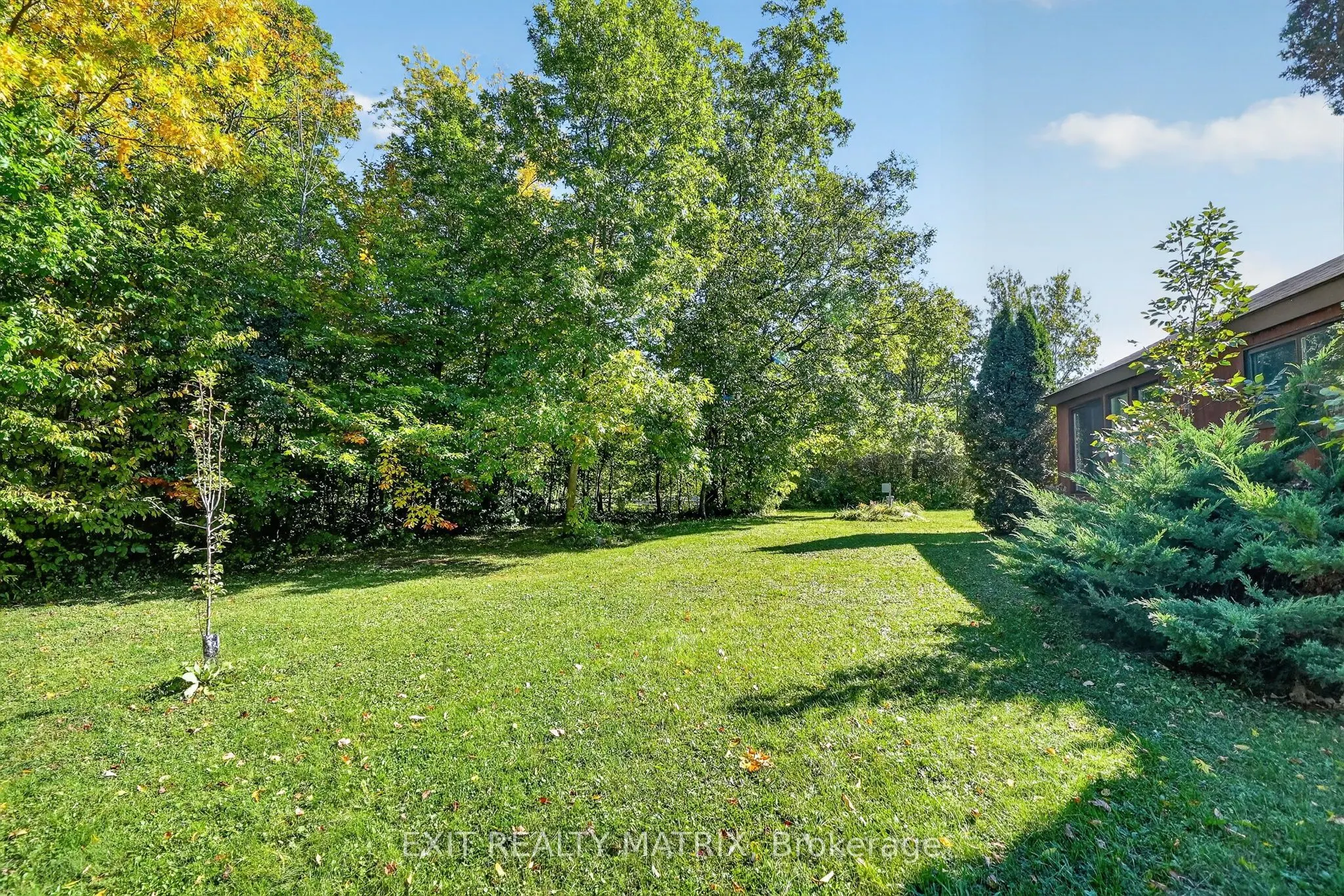 279 Felton Crescent