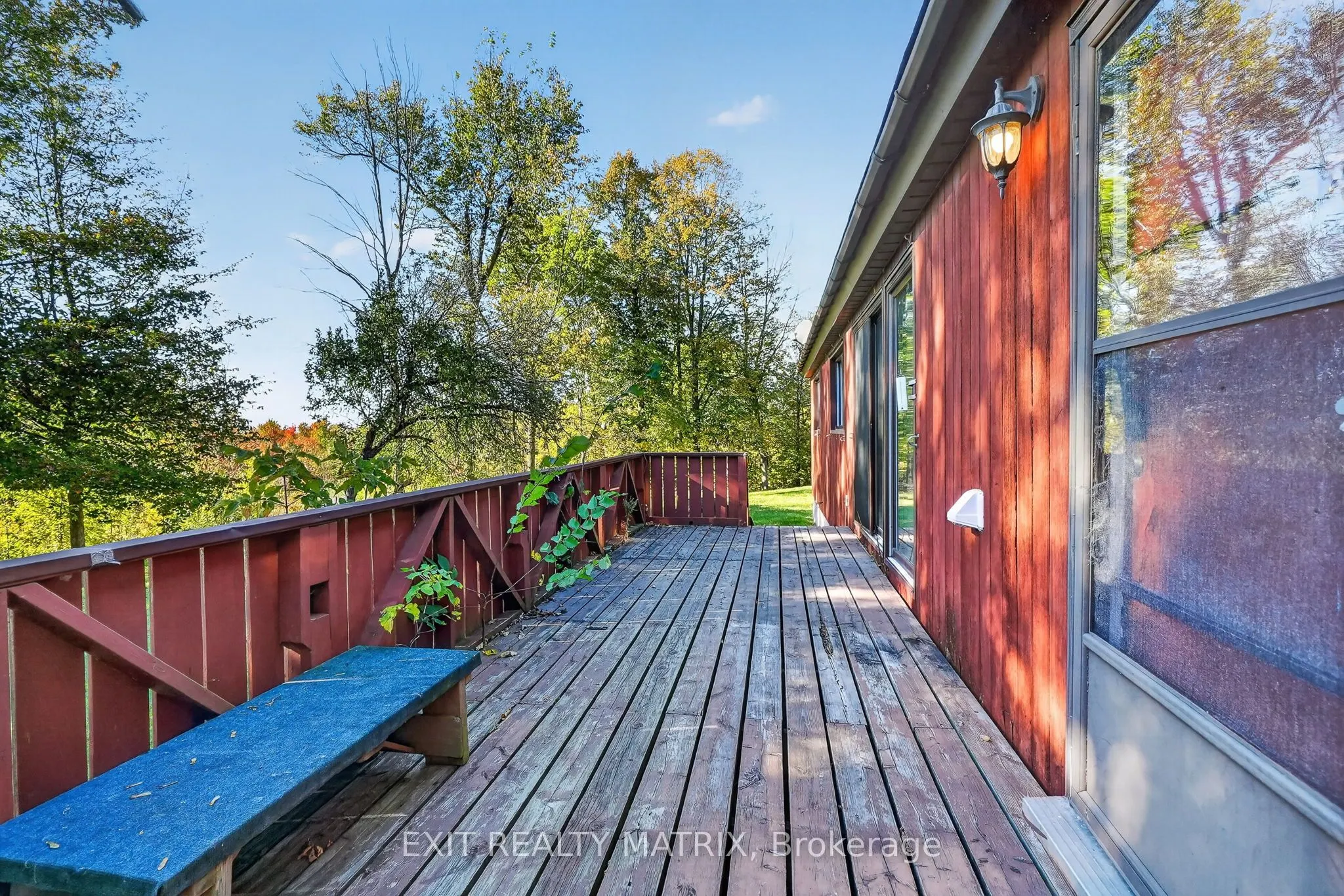 279 Felton Crescent