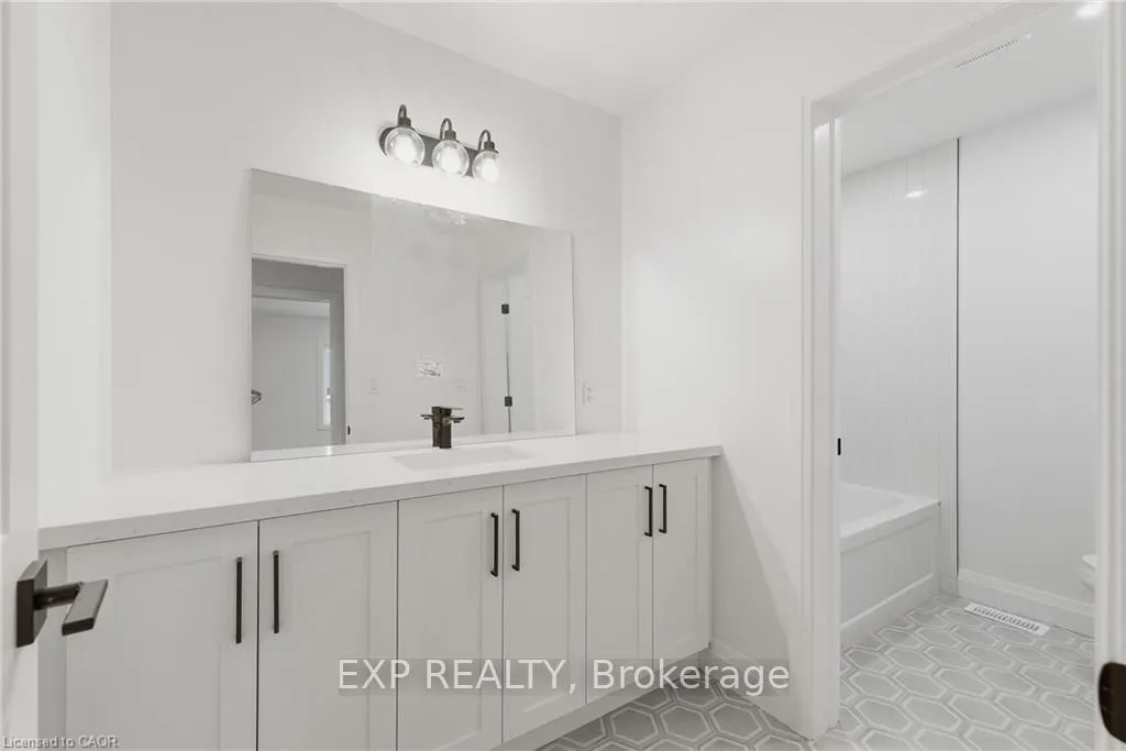 36 Elliot Street #4