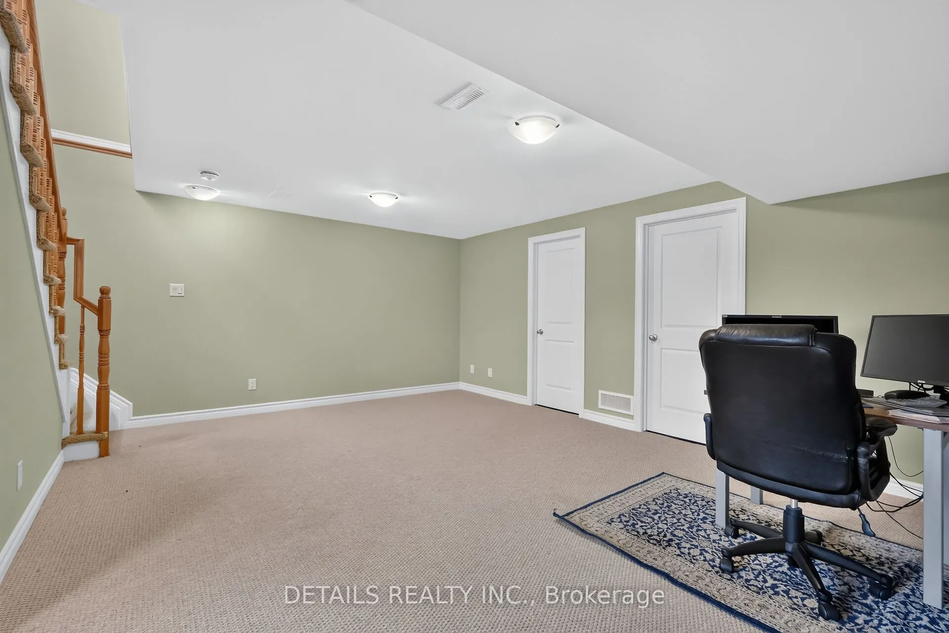 744 Dearborn Private