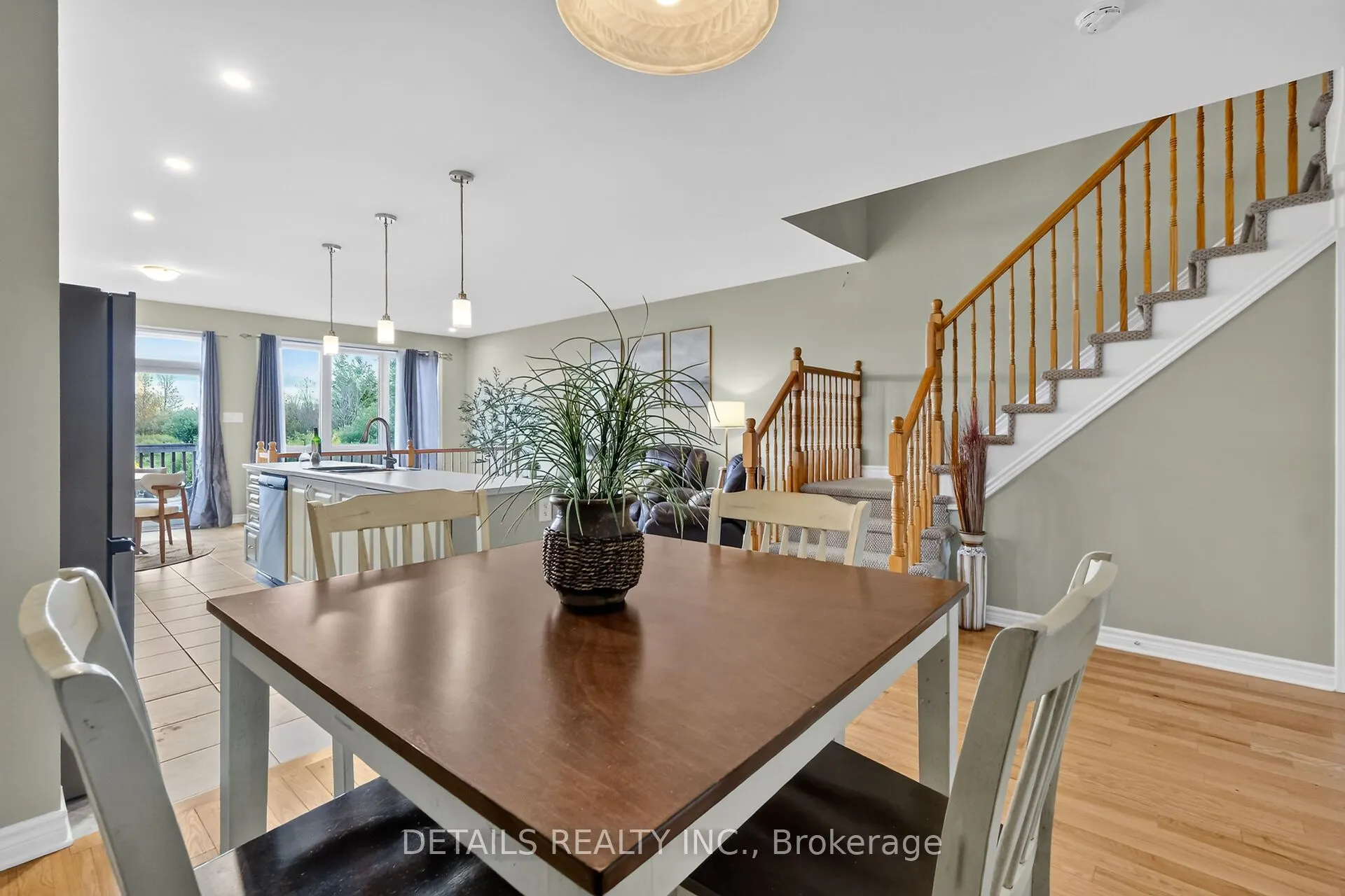 744 Dearborn Private