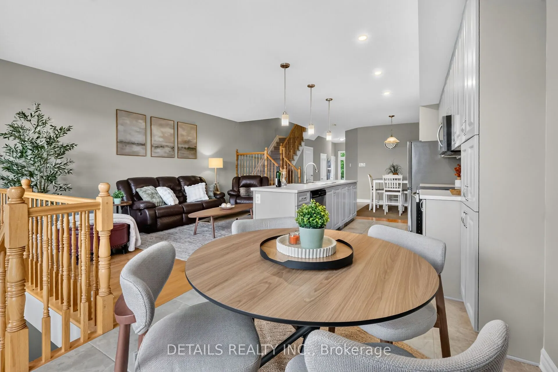 744 Dearborn Private