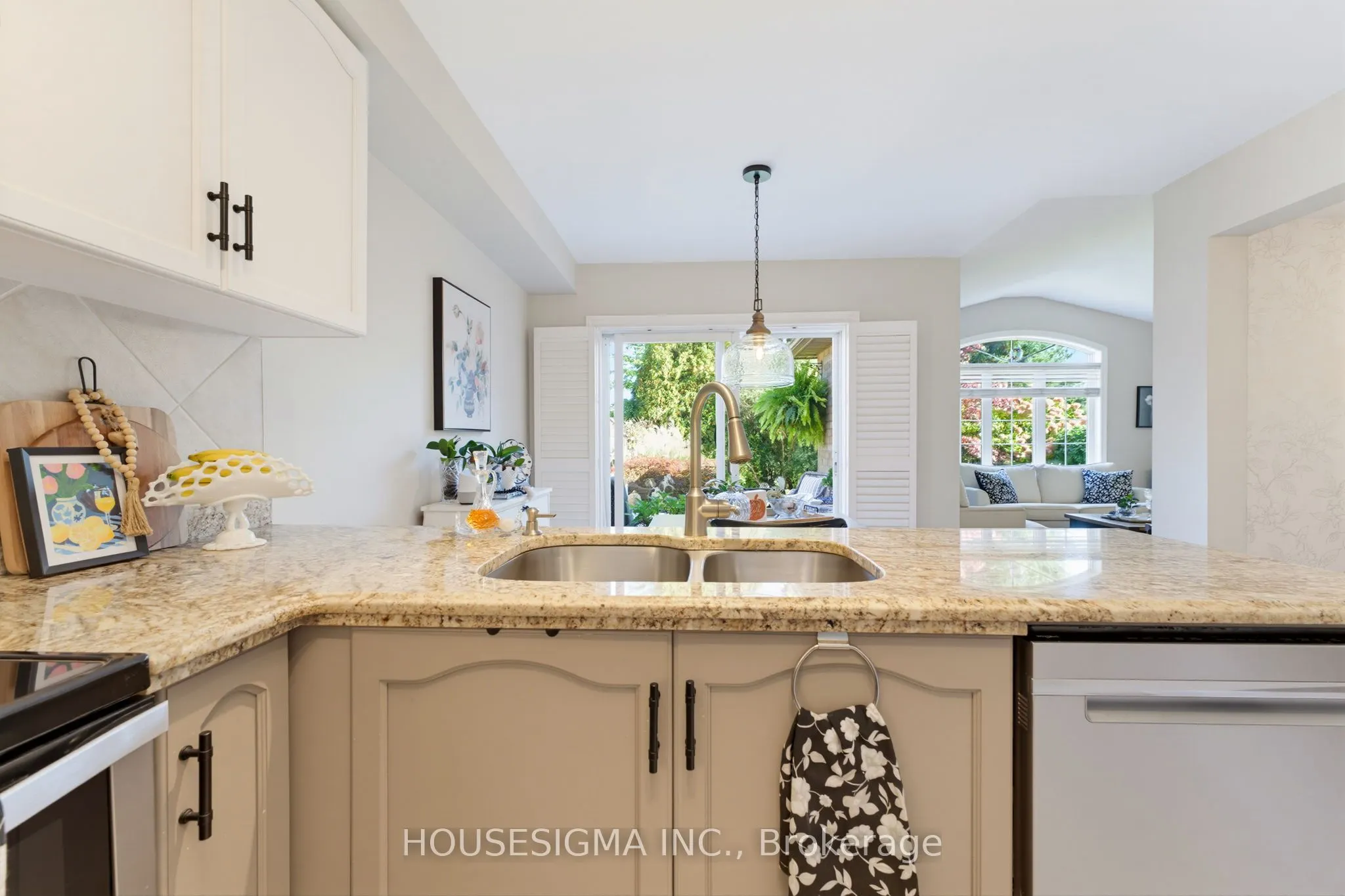 103 Thoroughbred Boulevard