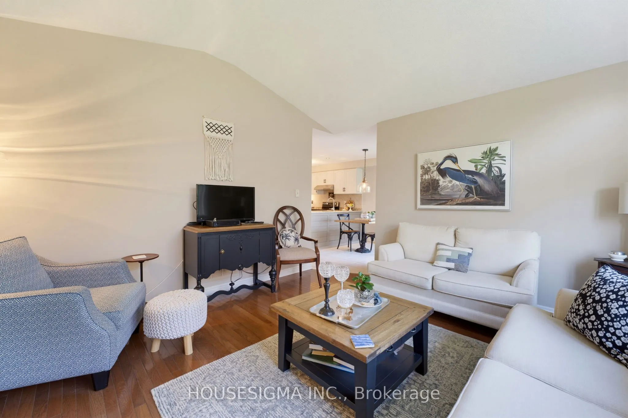 103 Thoroughbred Boulevard