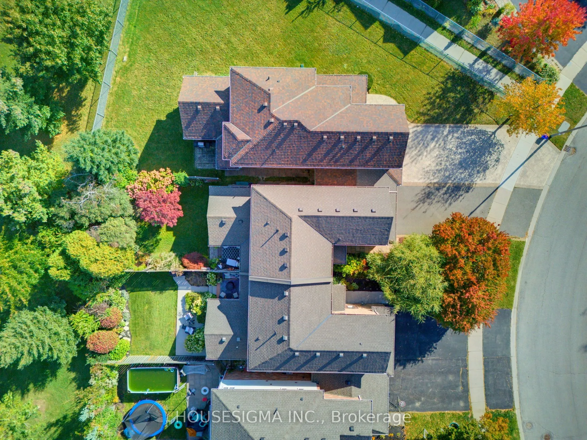 103 Thoroughbred Boulevard