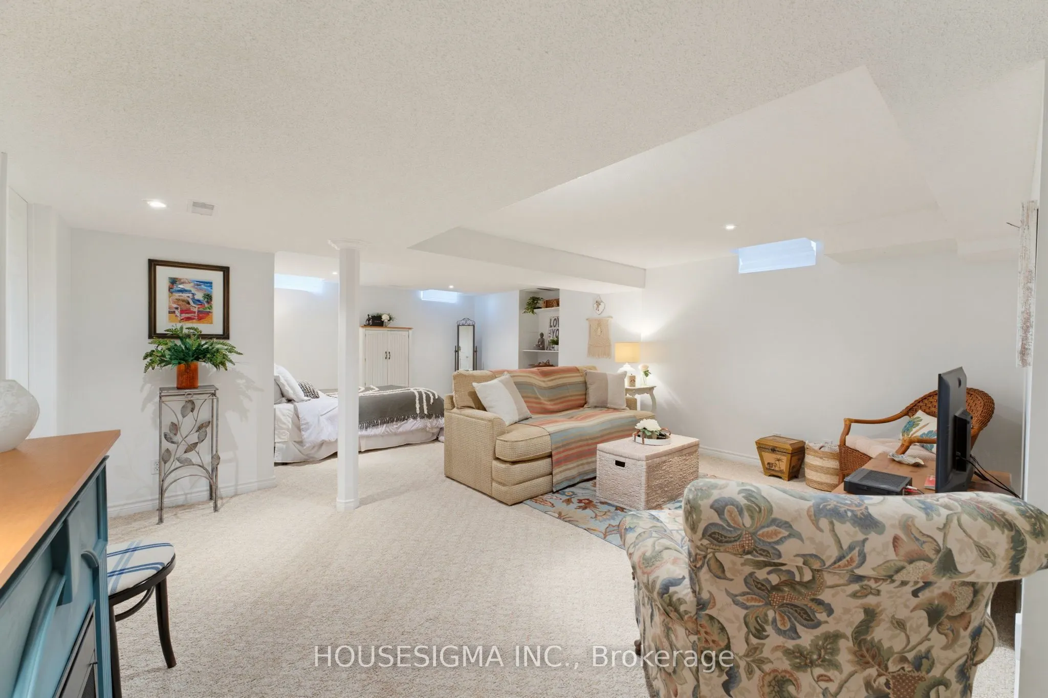 103 Thoroughbred Boulevard