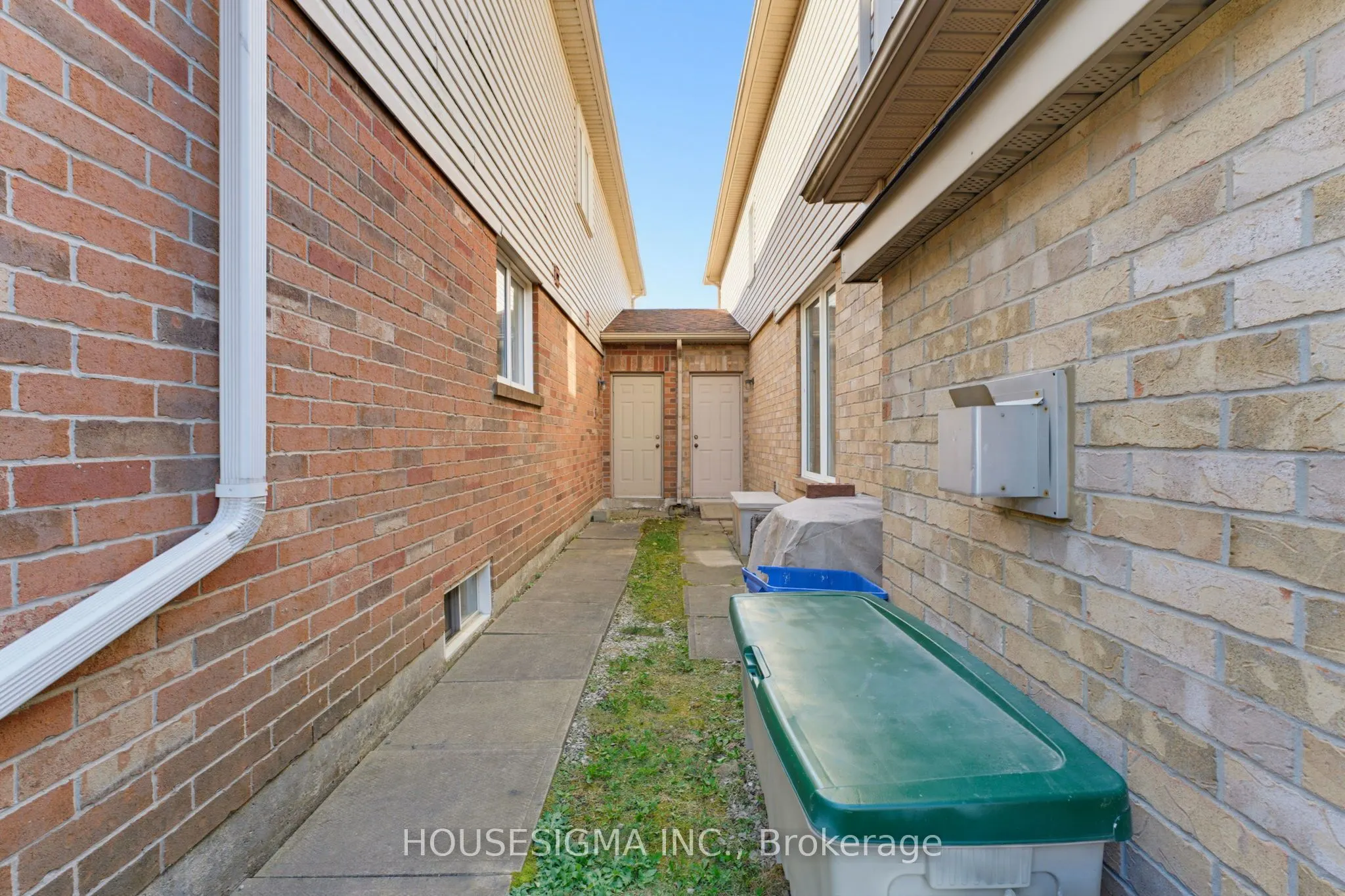 103 Thoroughbred Boulevard