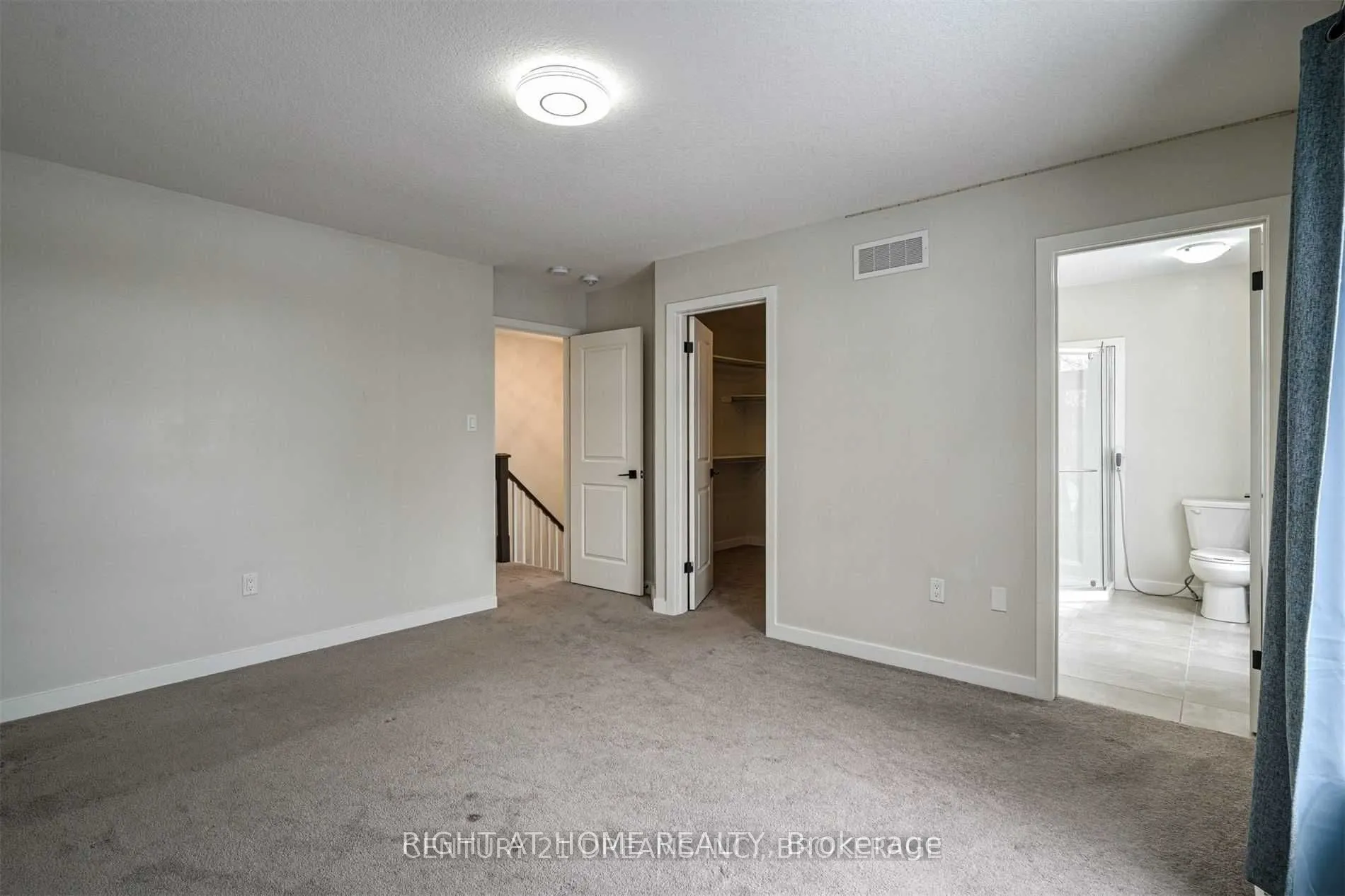 44 Franklin Street S