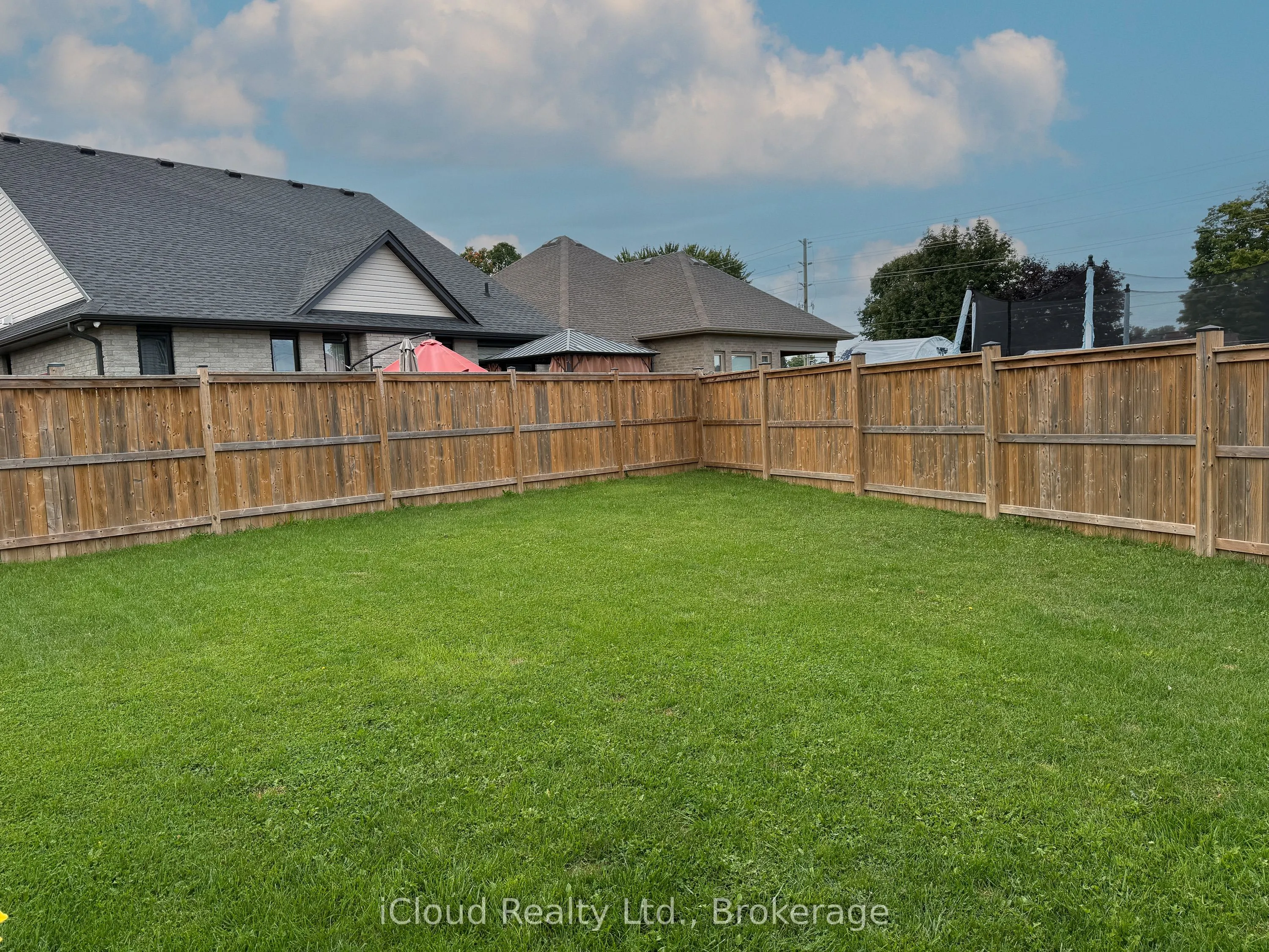 15 Curren Crescent