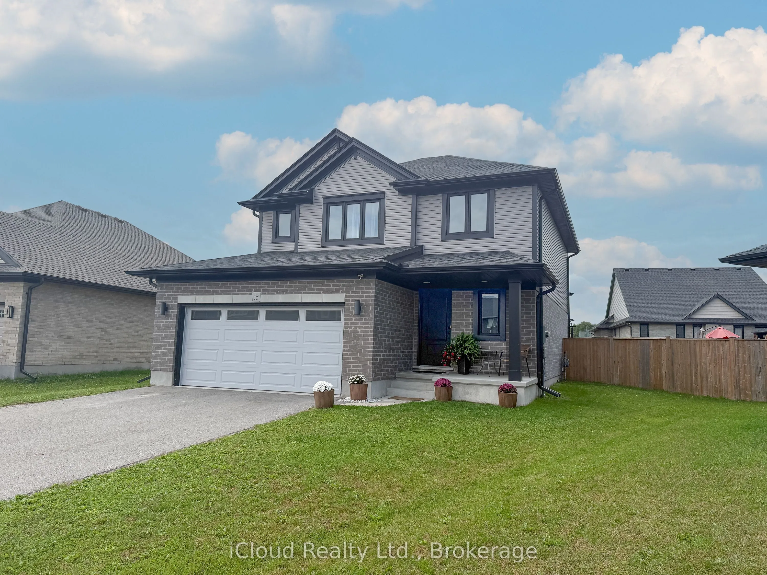 15 Curren Crescent