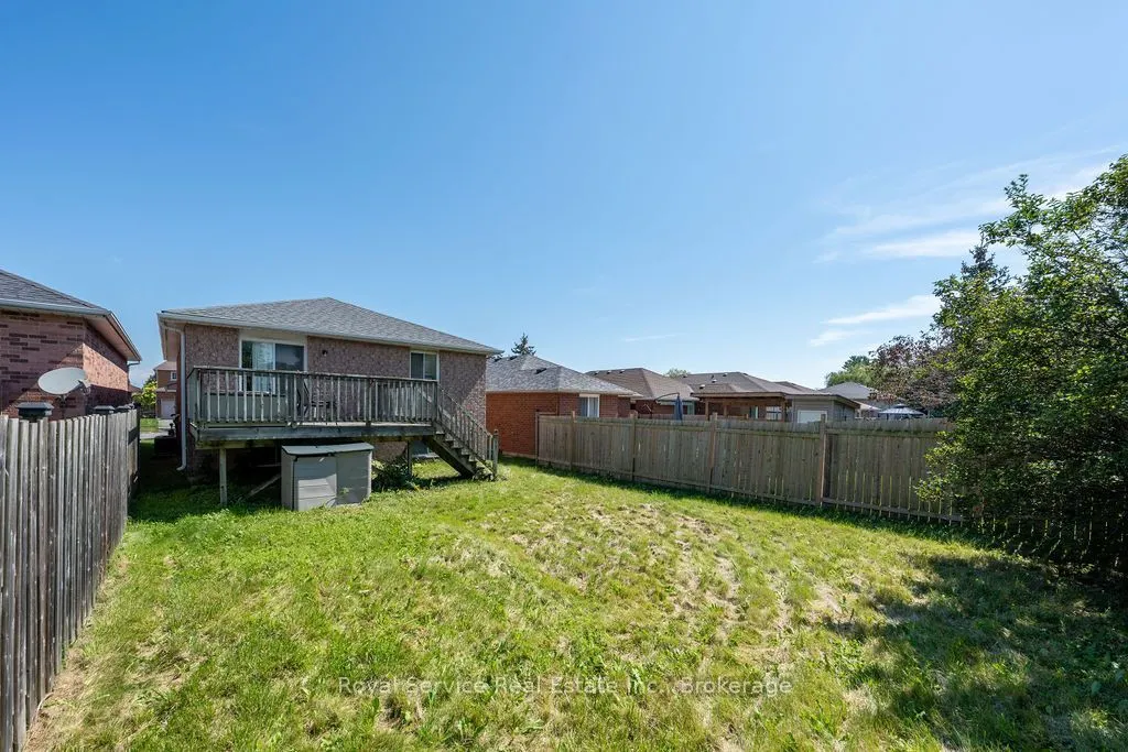 1005 Field Court