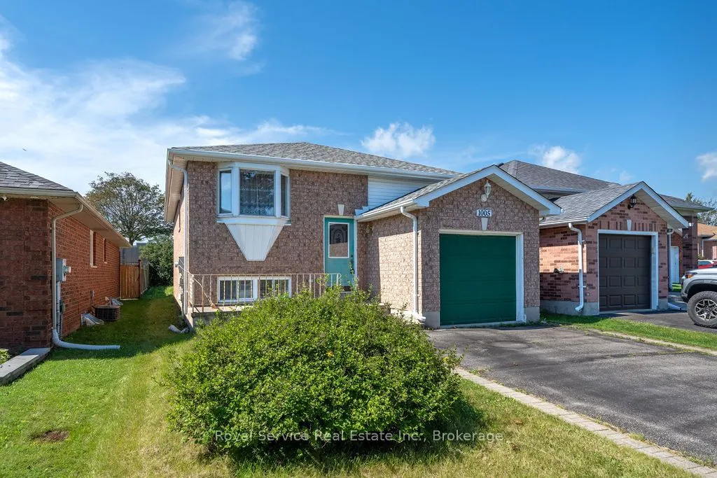 1005 Field Court