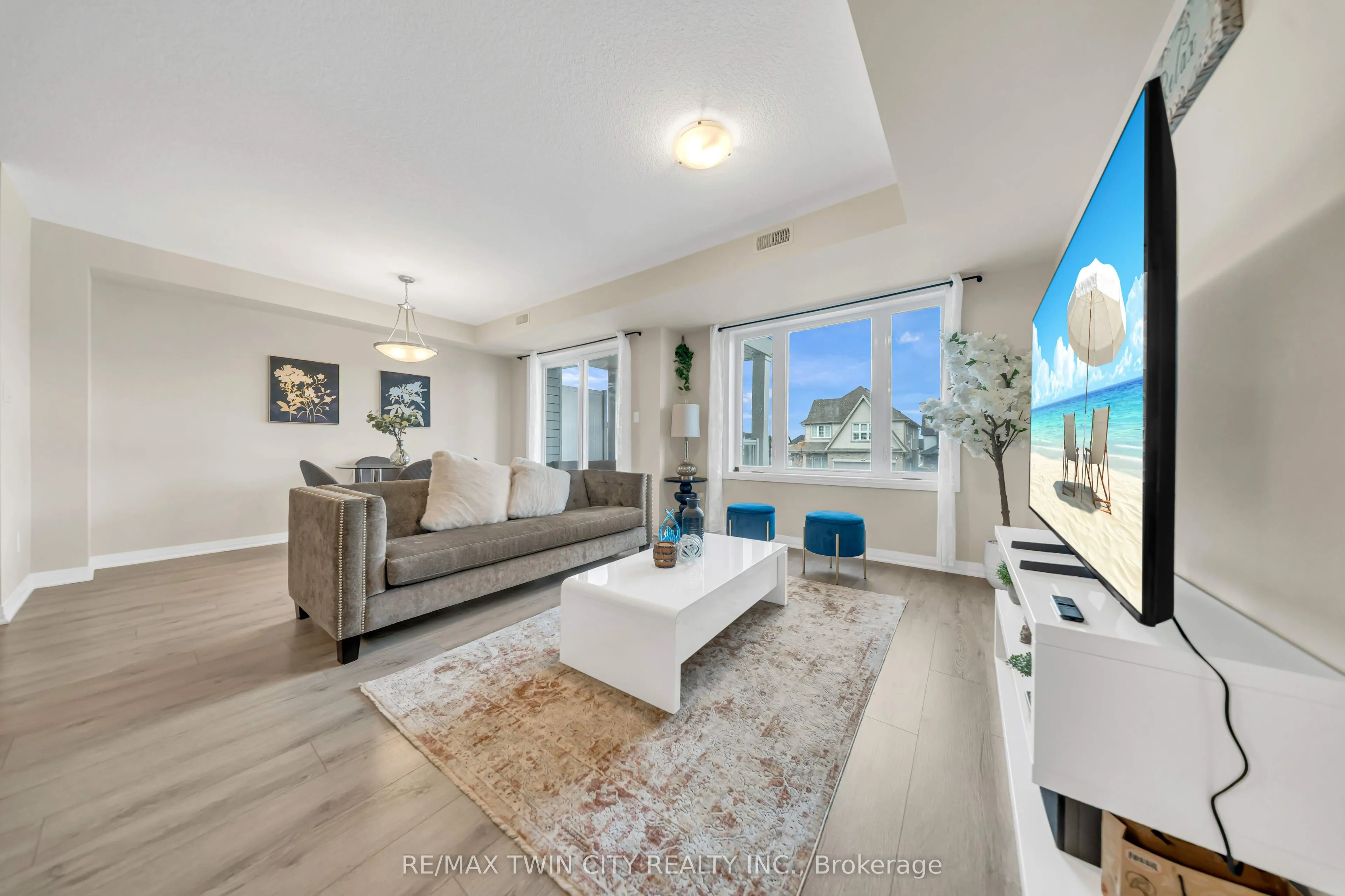 23 Valencia Avenue #23