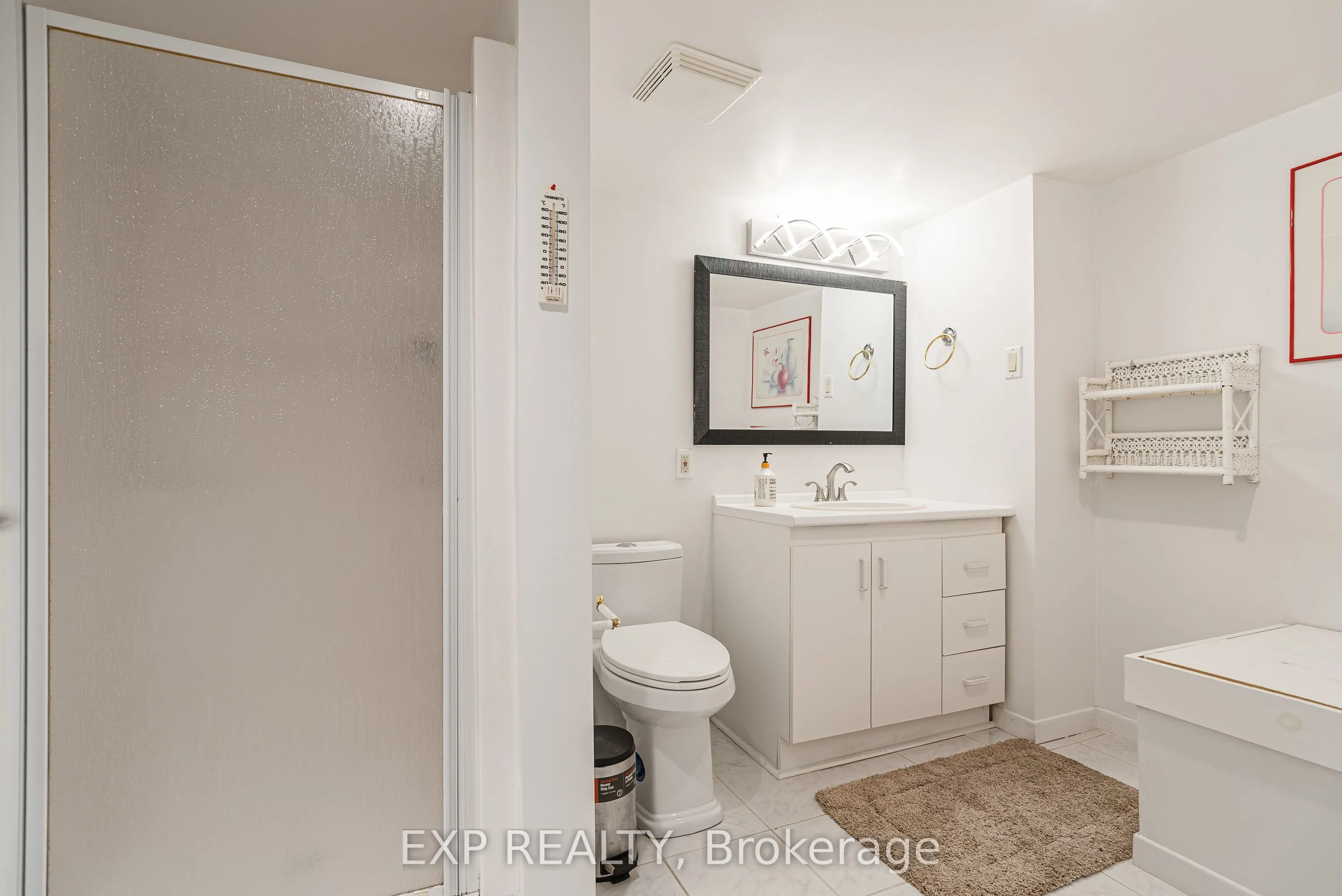 1237 Cedarcroft Crescent