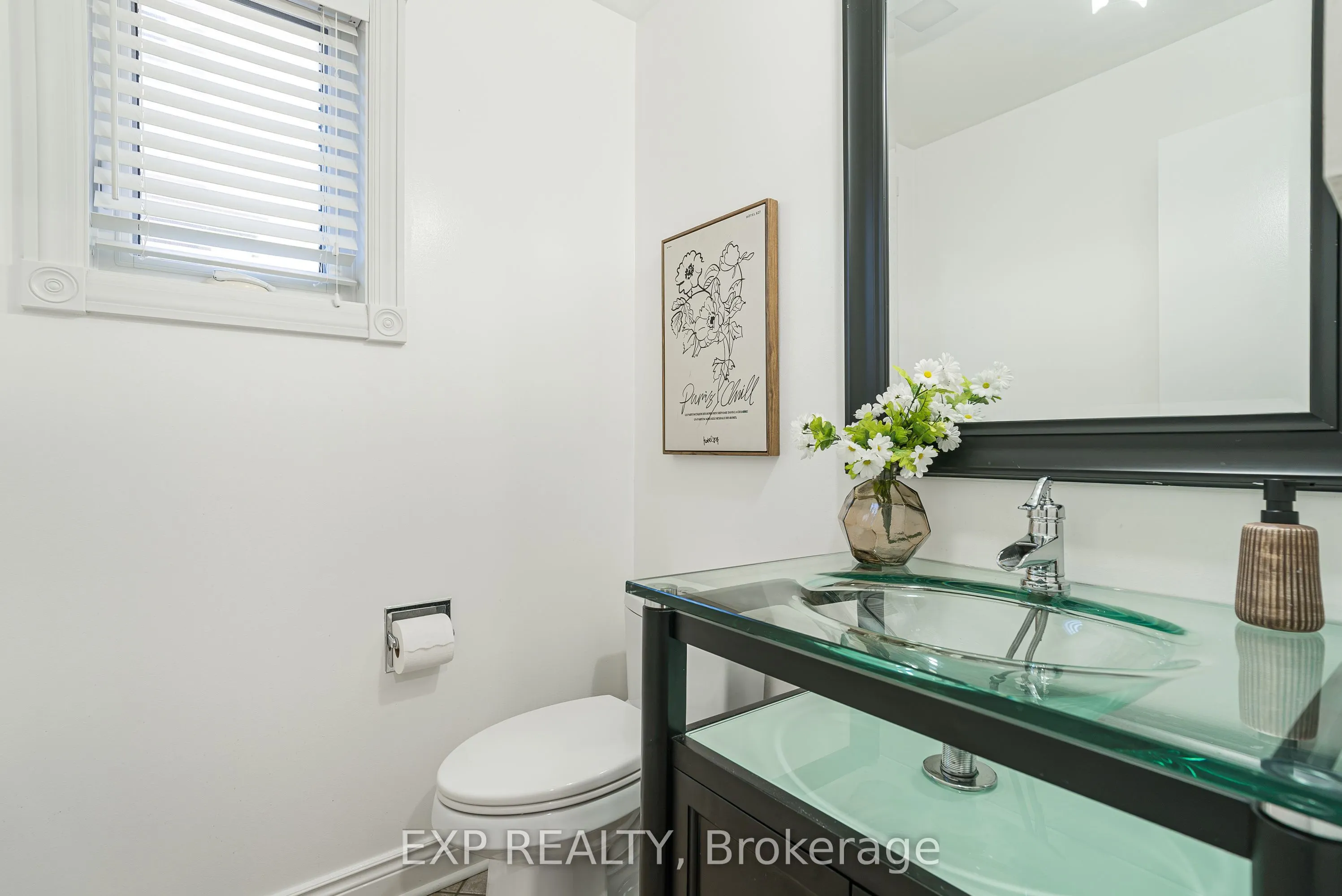 1237 Cedarcroft Crescent