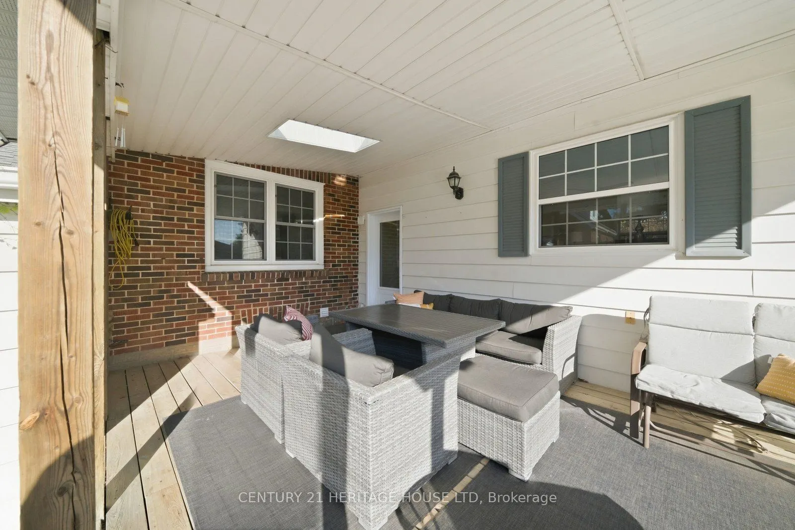 144 St George Street