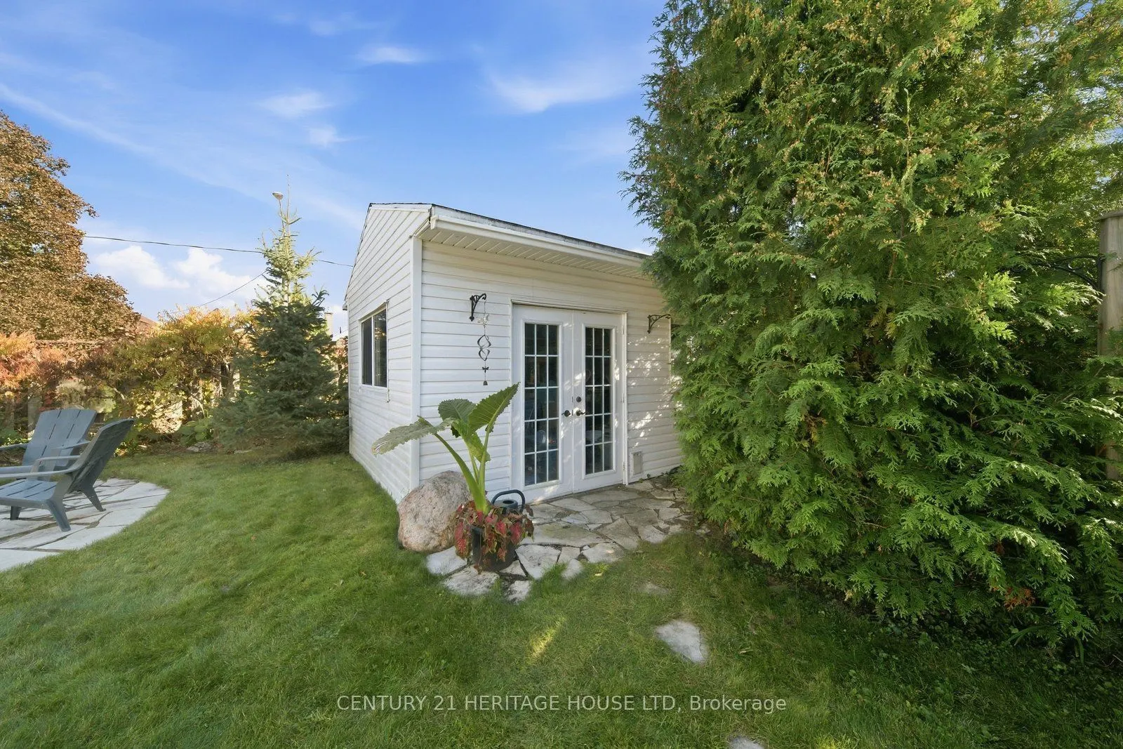 144 St George Street