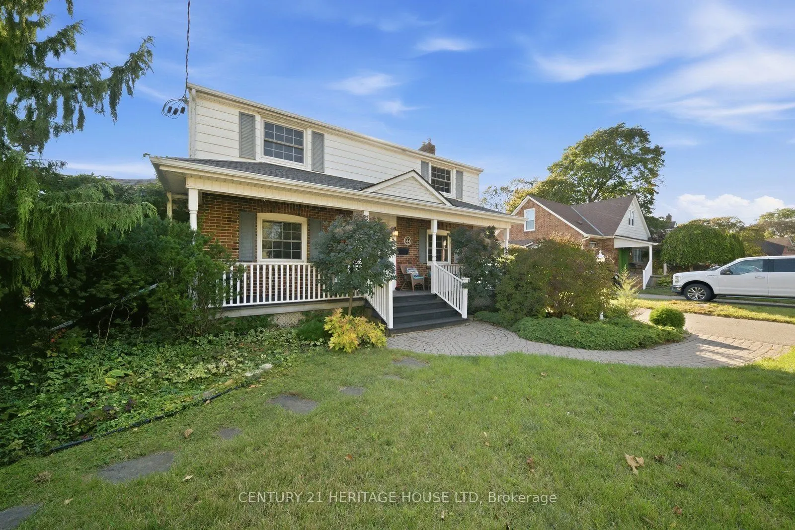144 St George Street
