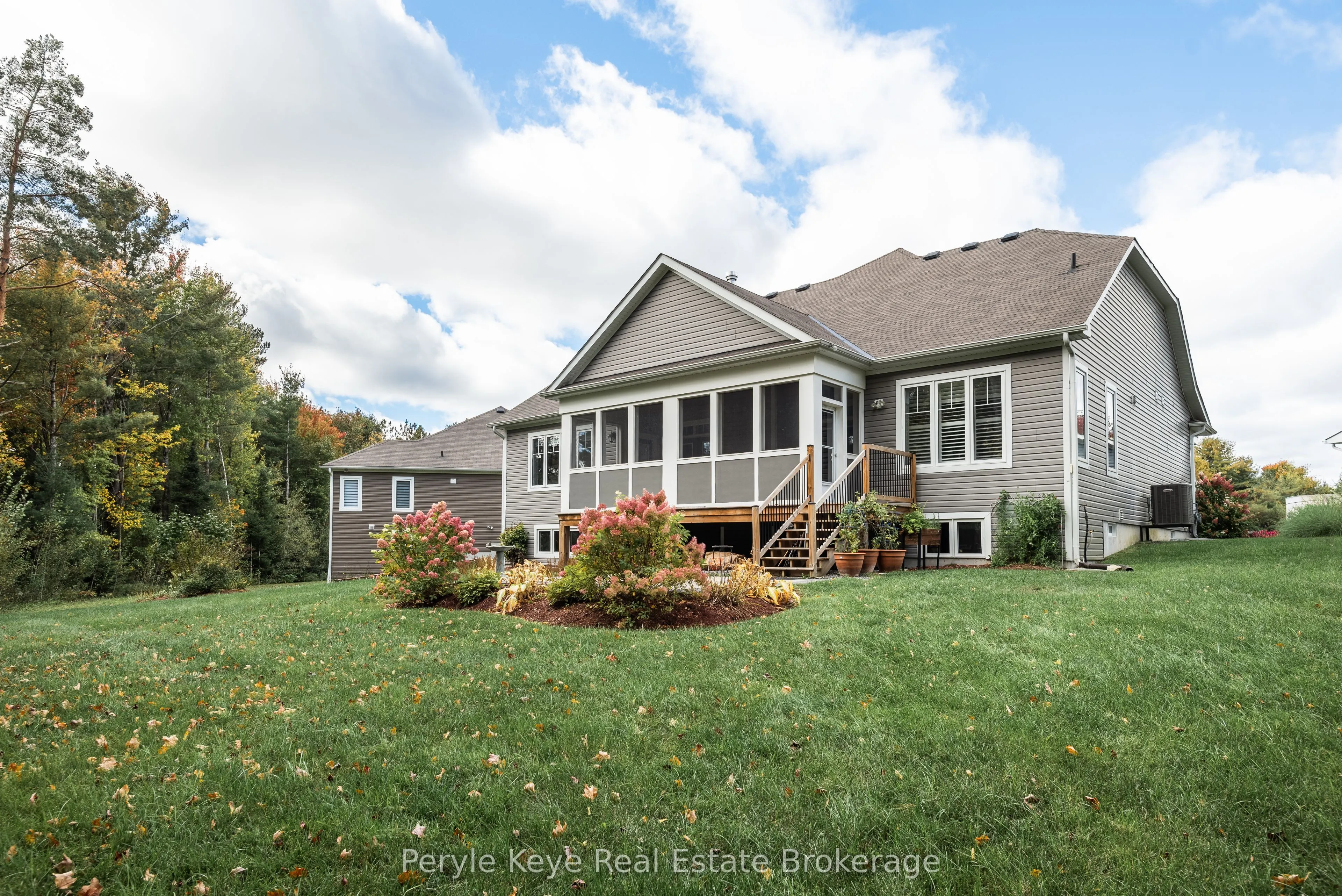33 Hunter Place