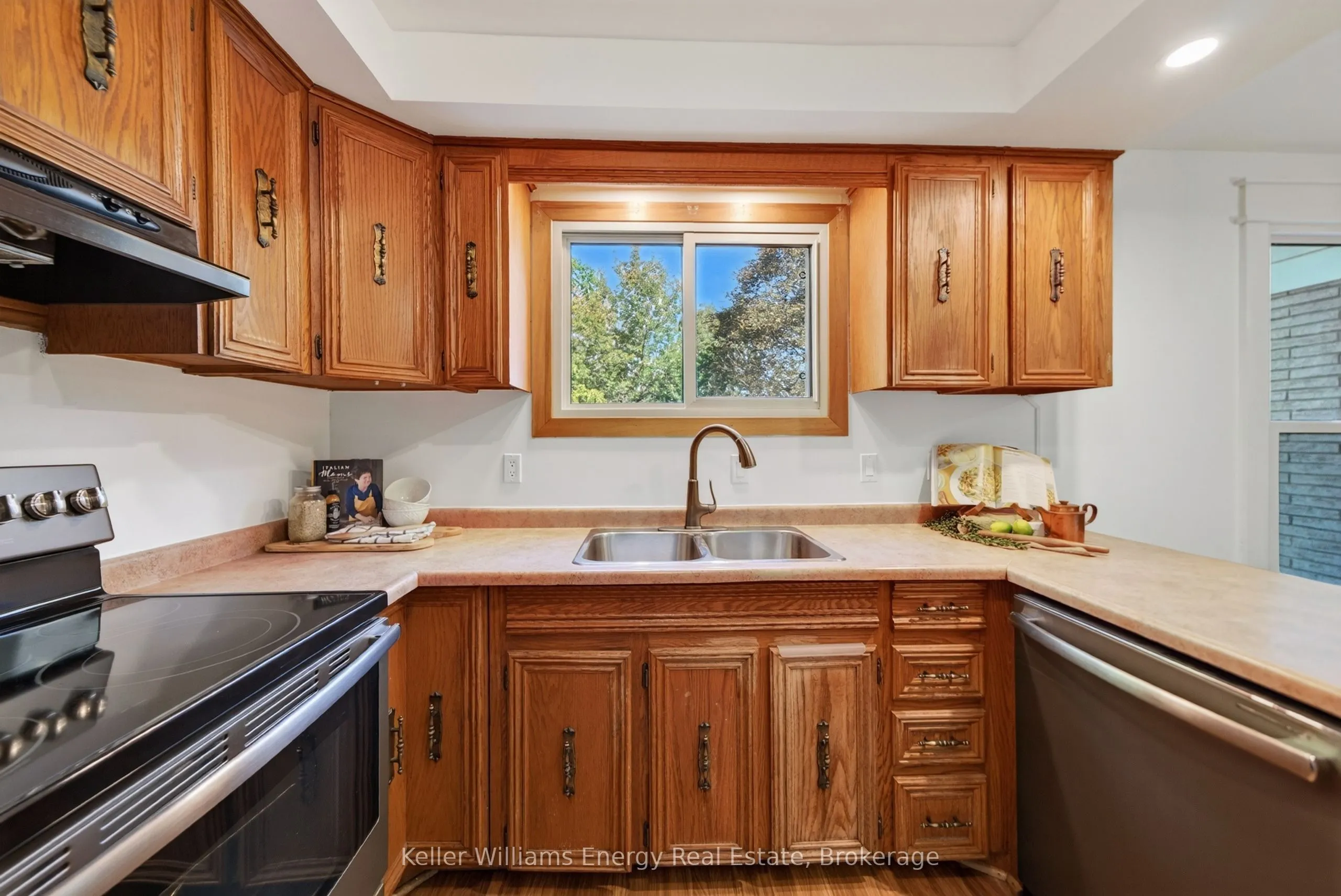 28 Briarwood Crescent